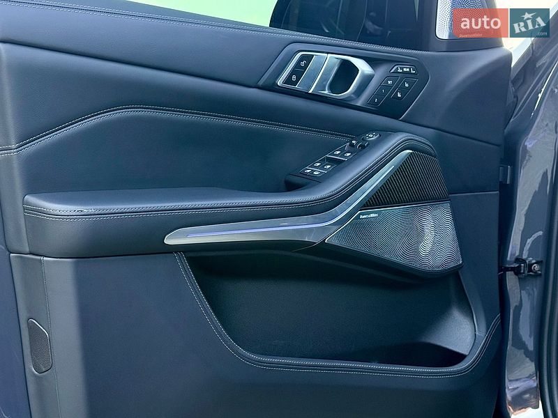 Позашляховик / Кросовер BMW X7 2025 в Дніпрі фото 37 Позашляховик / Кросовер BMW X7 2025 в Дніпрі
