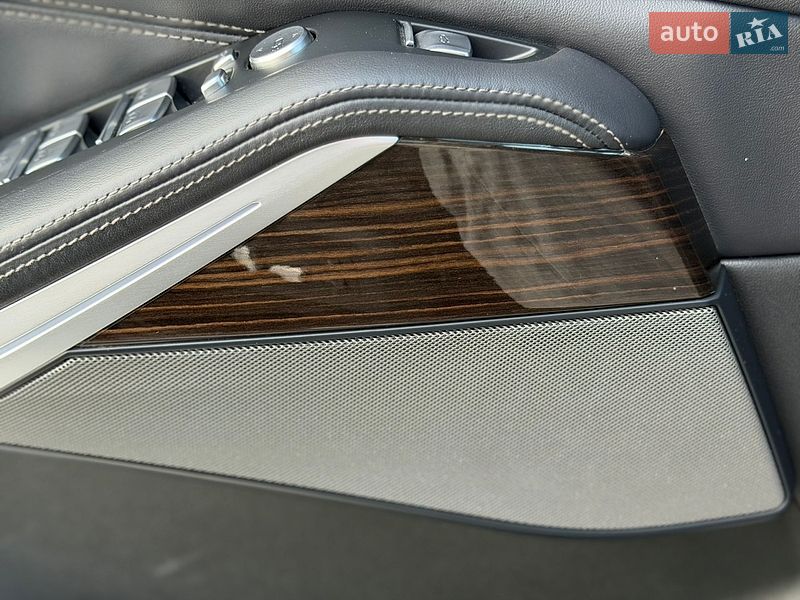 Внедорожник / Кроссовер BMW X7 2020 в Киеве