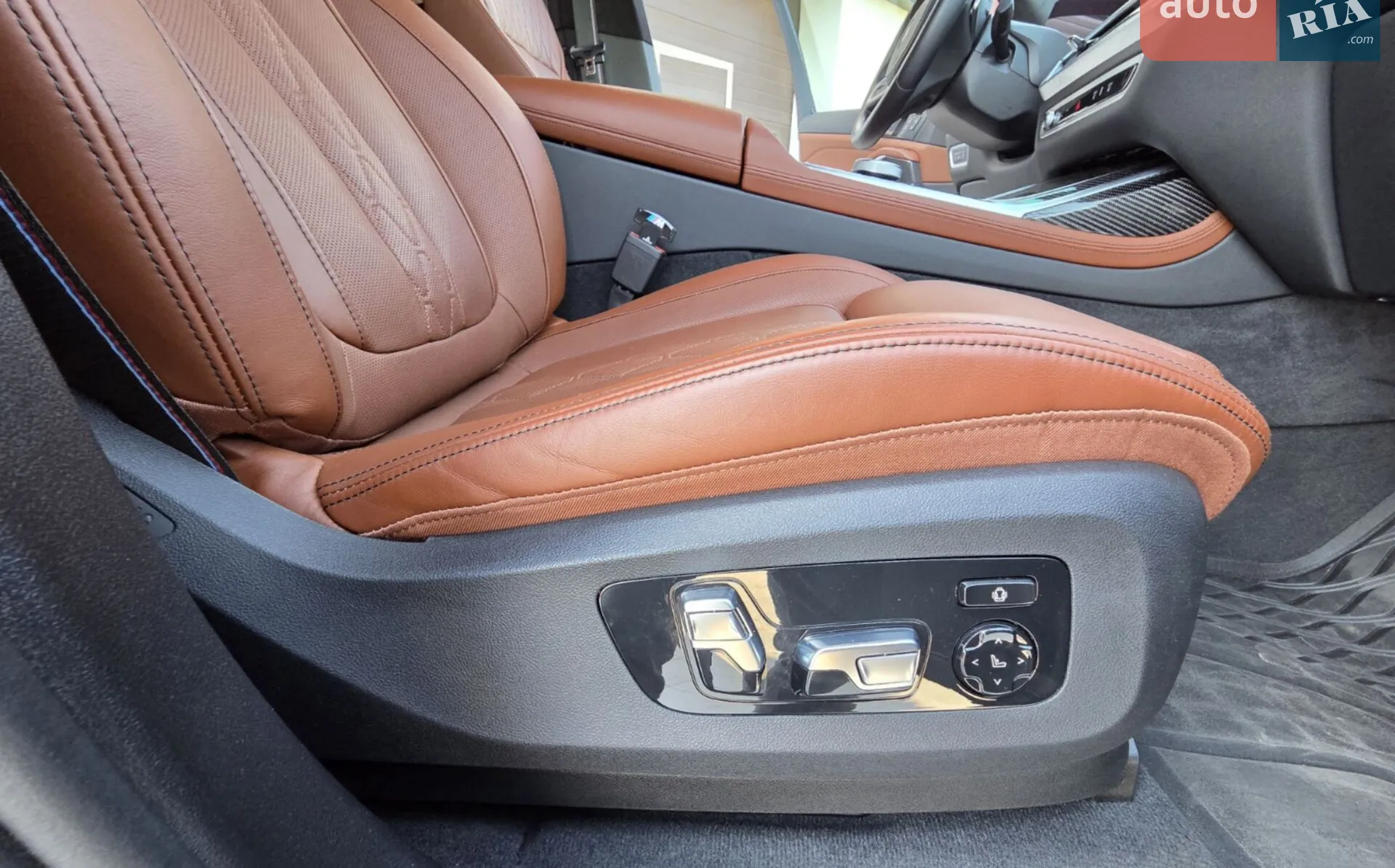 2023 BMW X7 - мініатюра 21