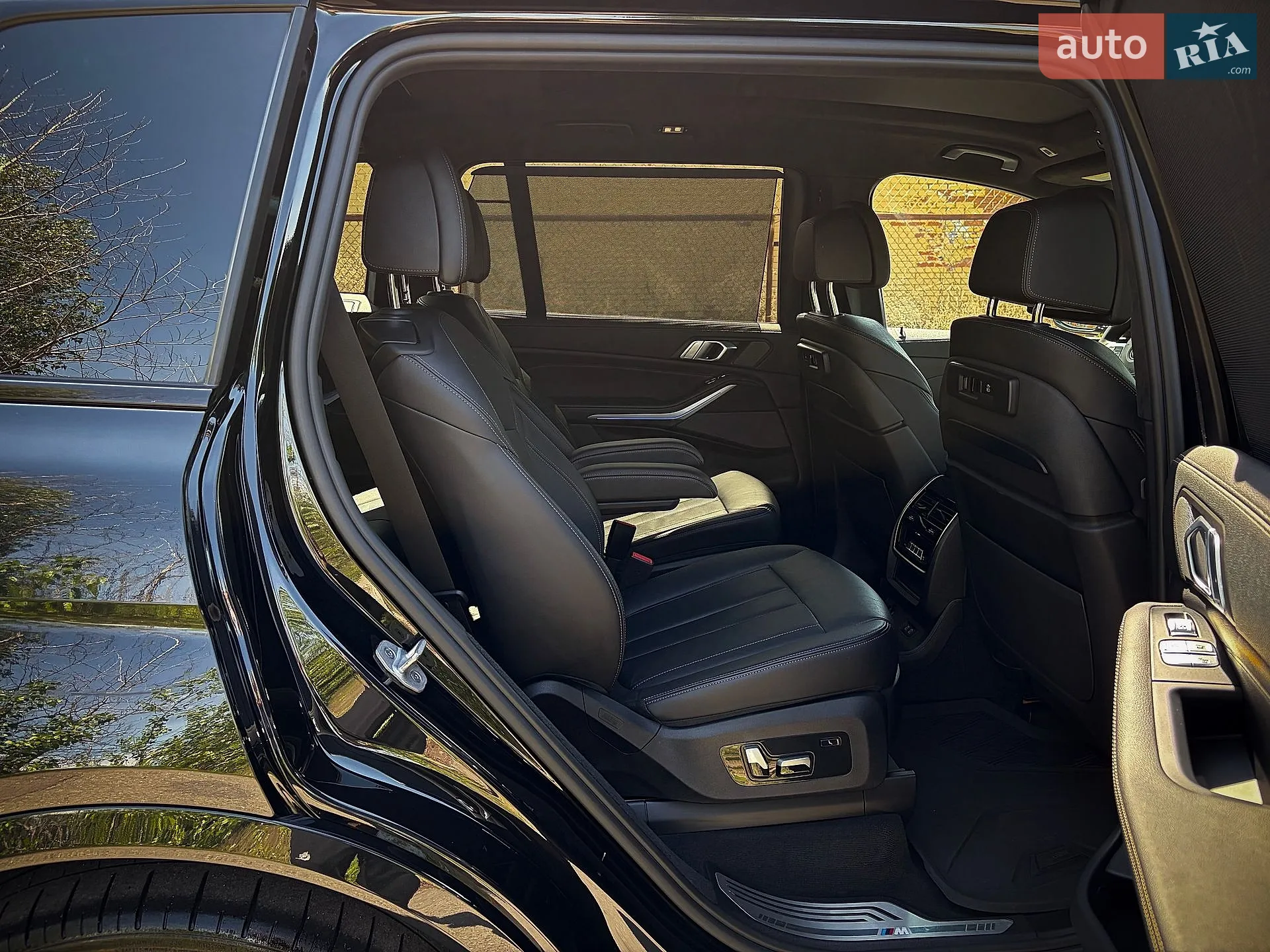 2020 BMW X7 - мініатюра 38