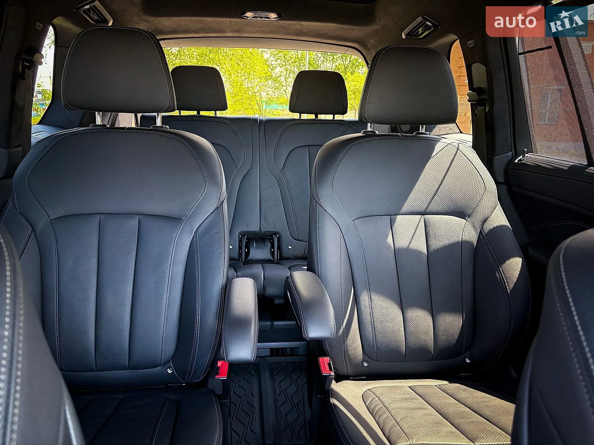 2020 BMW X7 - мініатюра 39