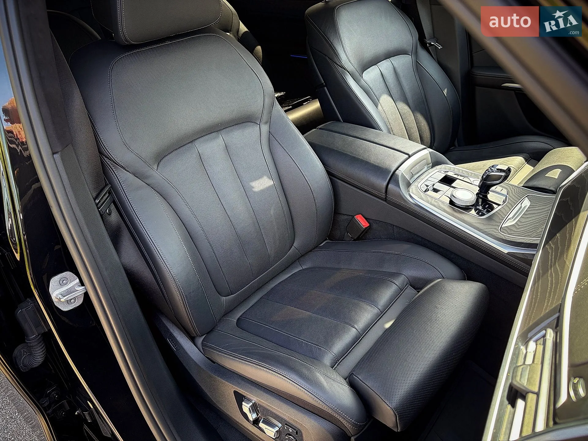 2020 BMW X7 - мініатюра 36