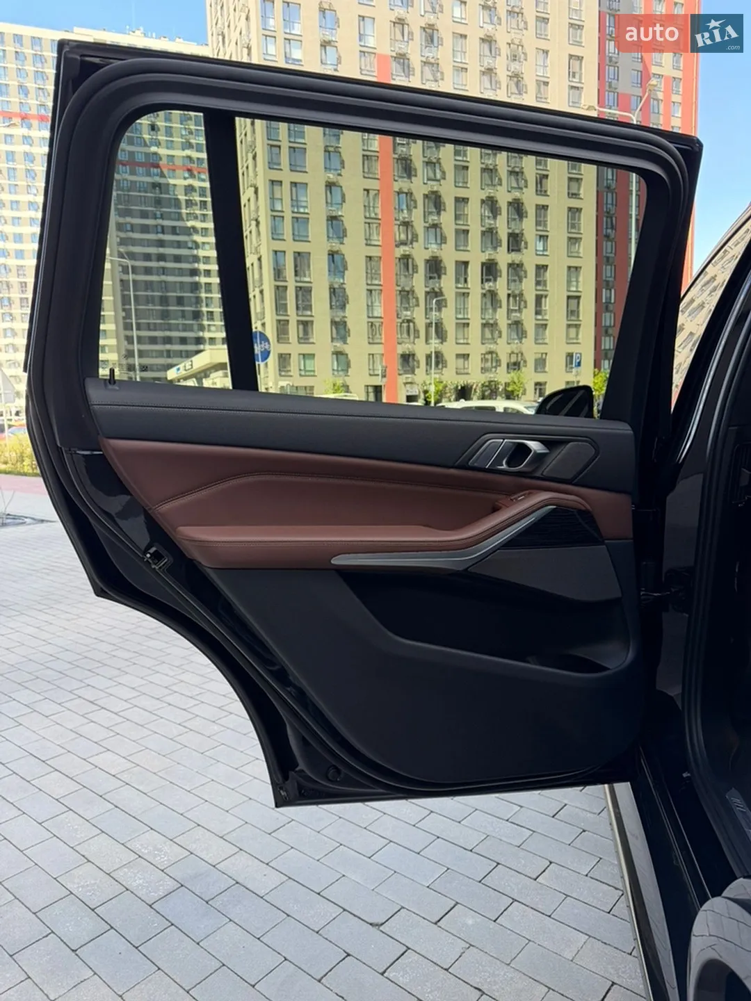 2020 BMW X7 - мініатюра 8