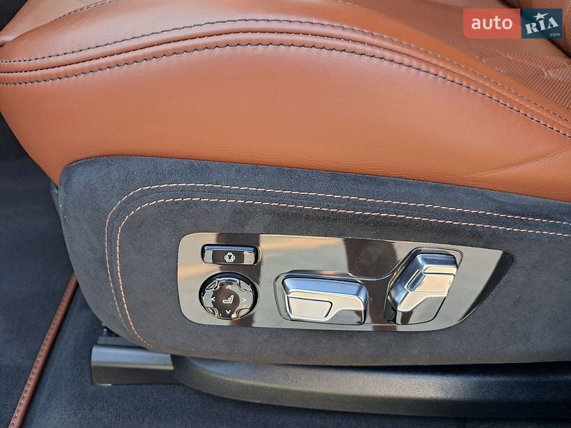 Внедорожник / Кроссовер BMW X7 2024 в Виннице