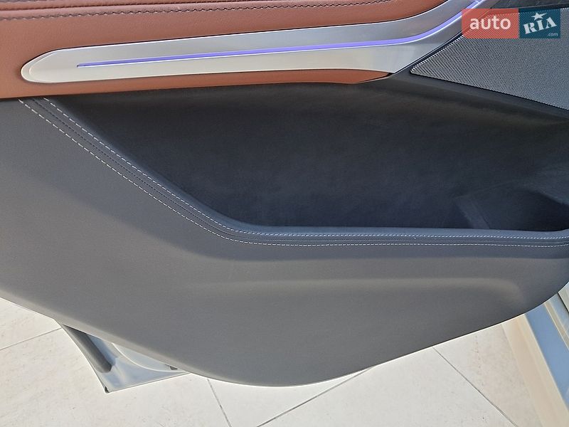 Внедорожник / Кроссовер BMW X7 2024 в Виннице