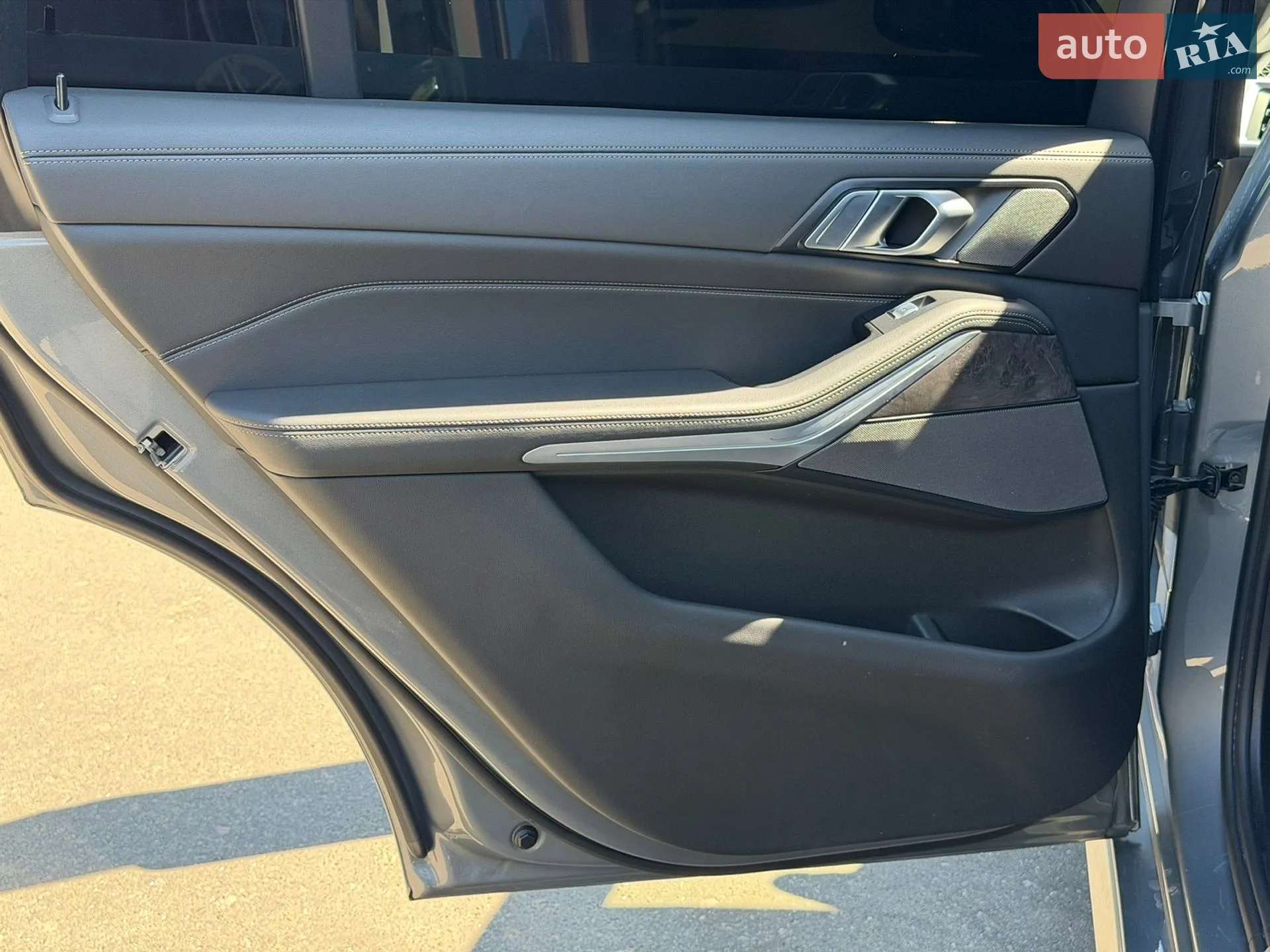 2023 BMW X7 - мініатюра 20