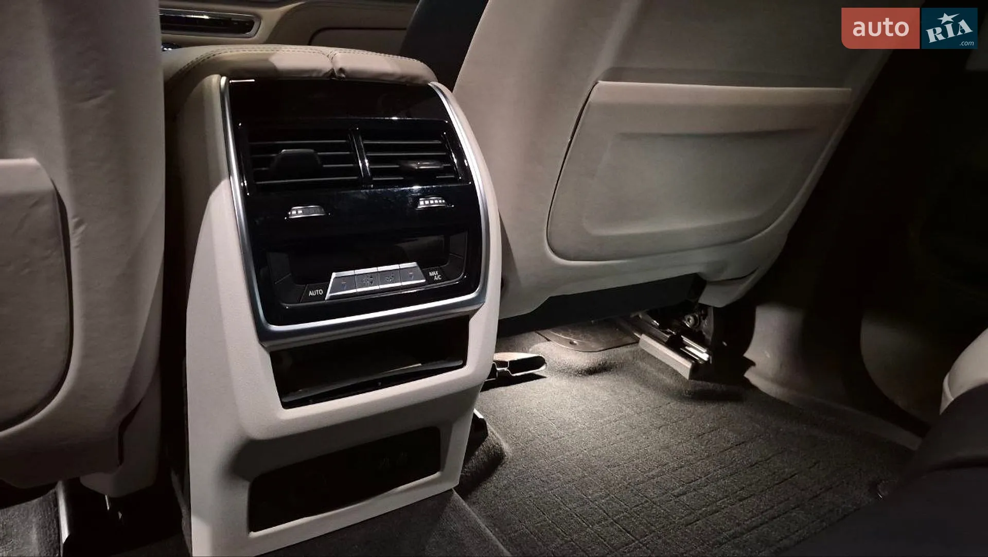 2019 BMW X7 - мініатюра 36