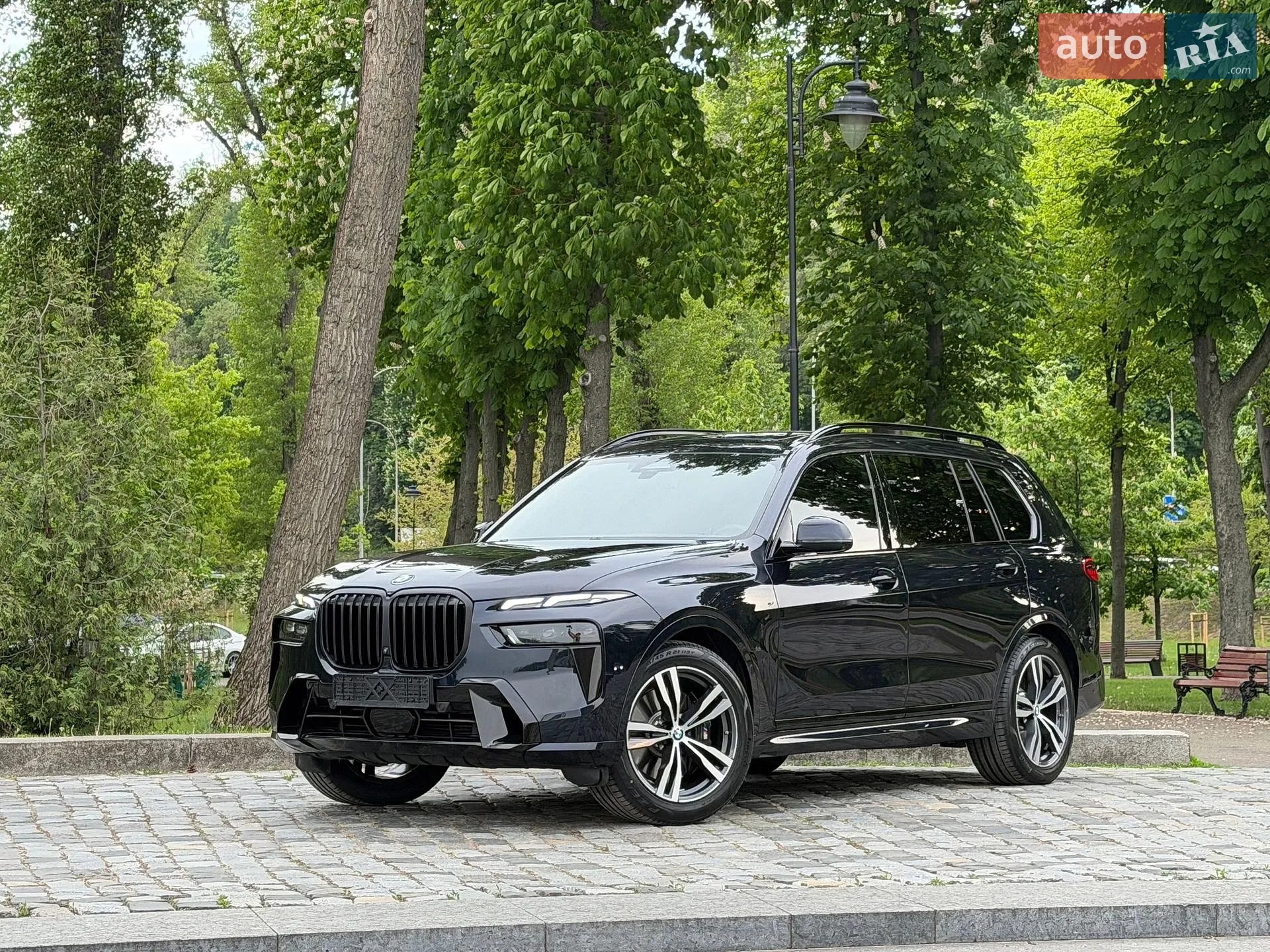 2023 BMW X7 - мініатюра 50
