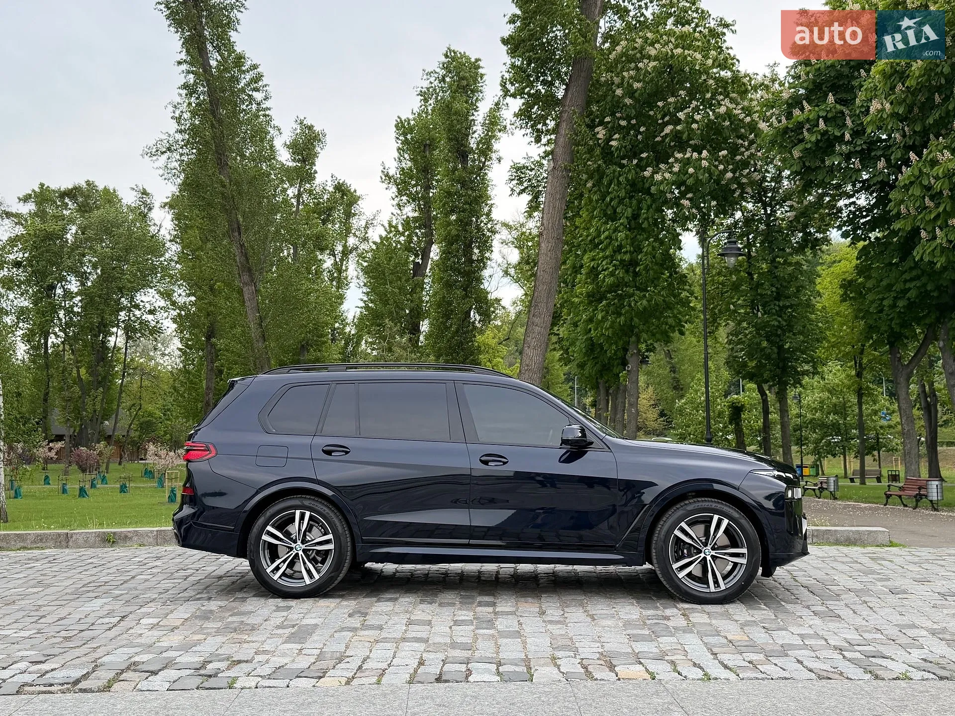 2023 BMW X7 - мініатюра 60