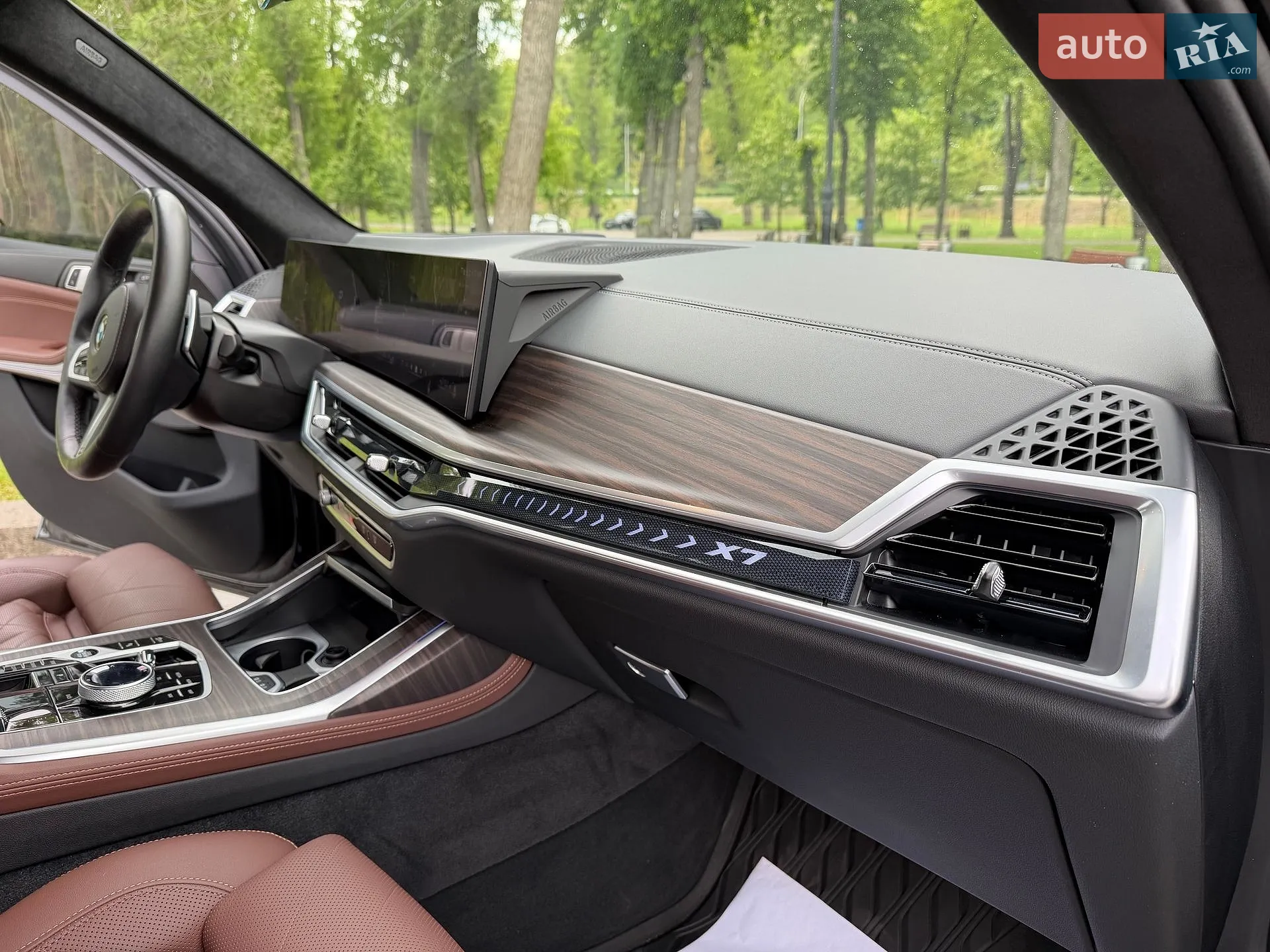 2023 BMW X7 - мініатюра 91