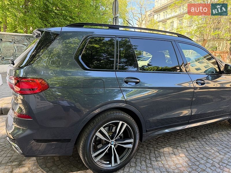 Позашляховик / Кросовер BMW X7 2021 в Львові
