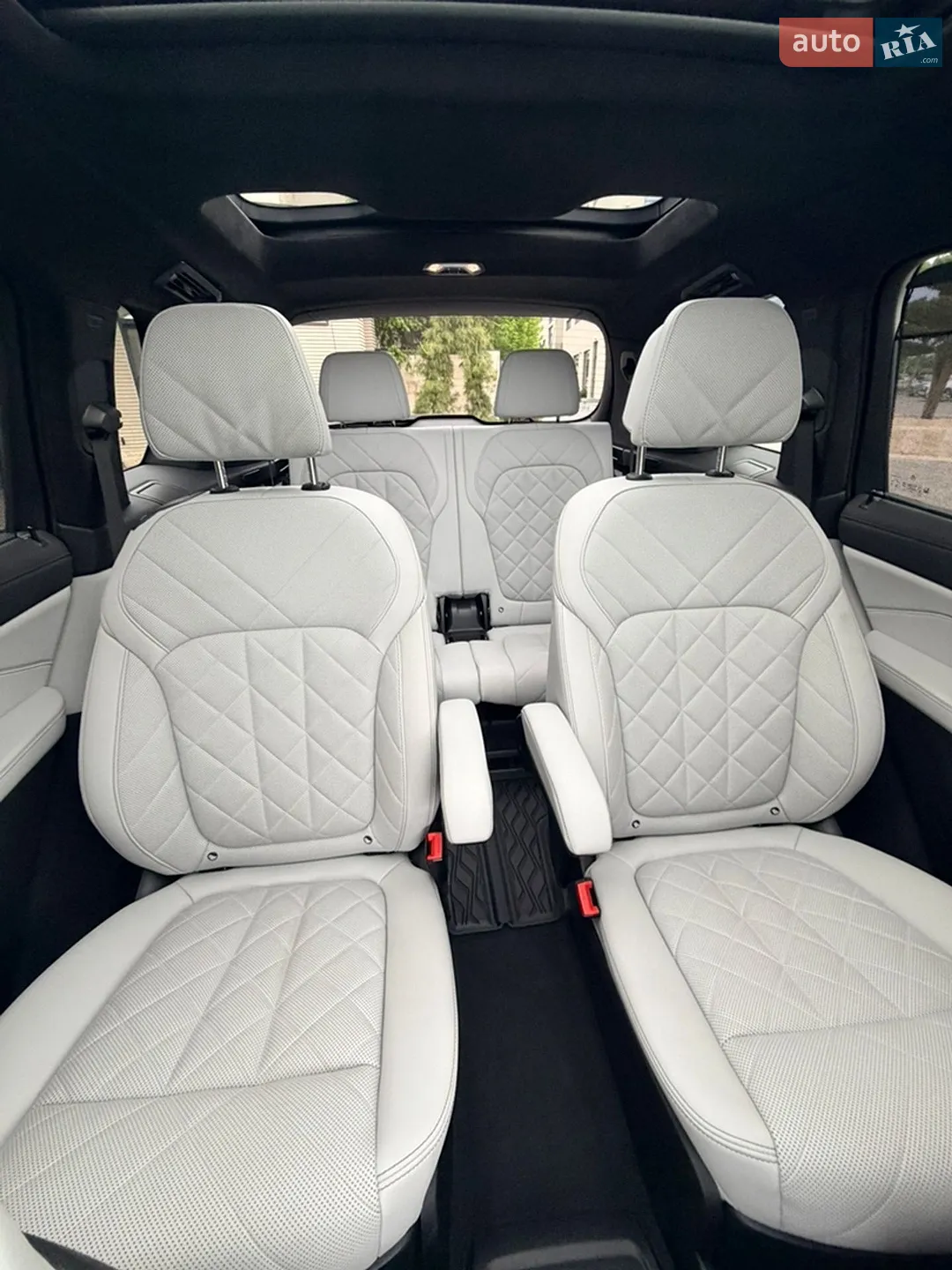 2023 BMW X7 - мініатюра 14