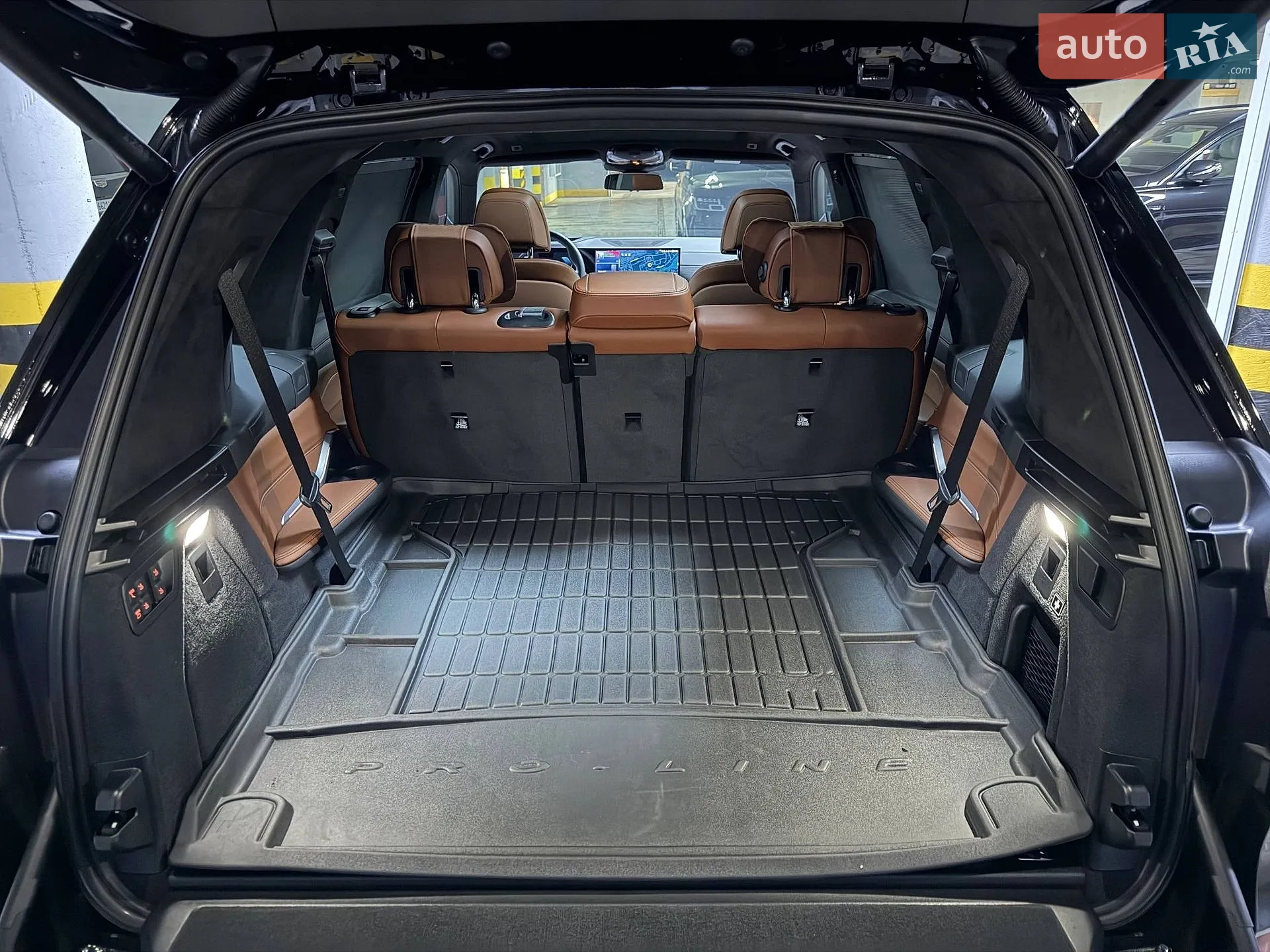 2024 BMW X7 - мініатюра 37