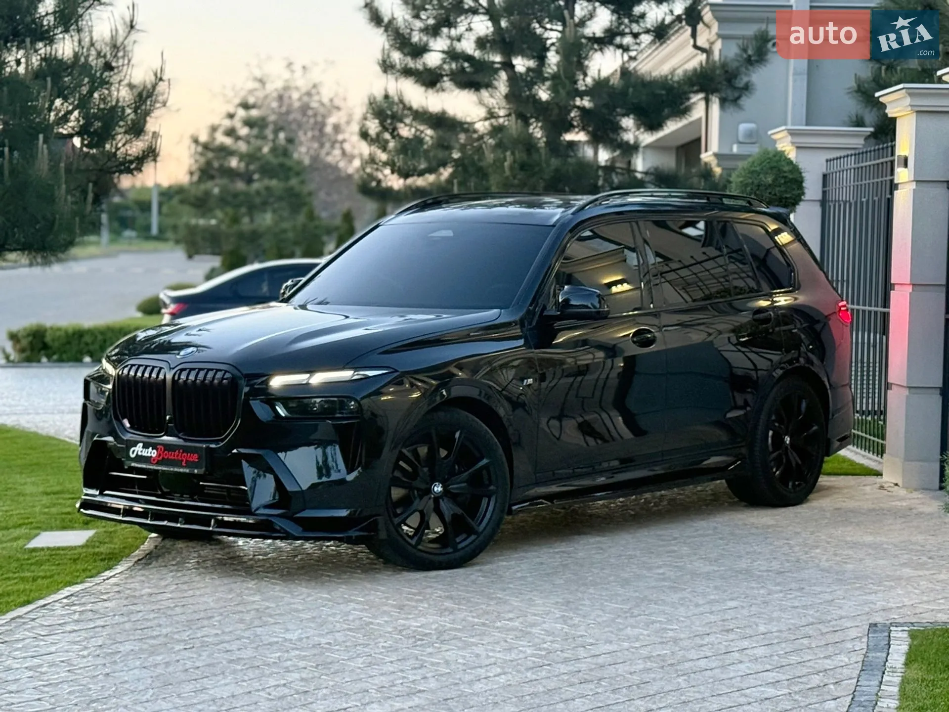 2023 BMW X7 - мініатюра 8