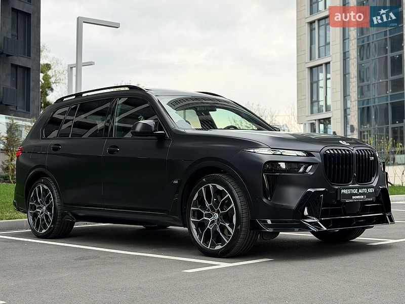 Внедорожник / Кроссовер BMW X7 2024 в Киеве