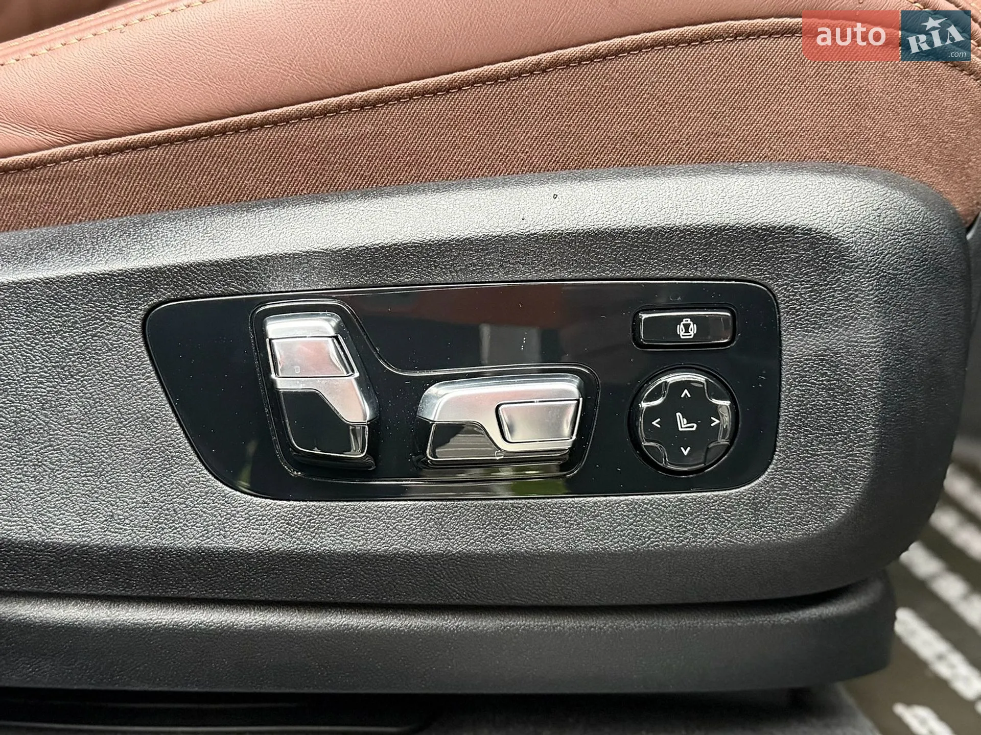 2024 BMW X7 - мініатюра 56