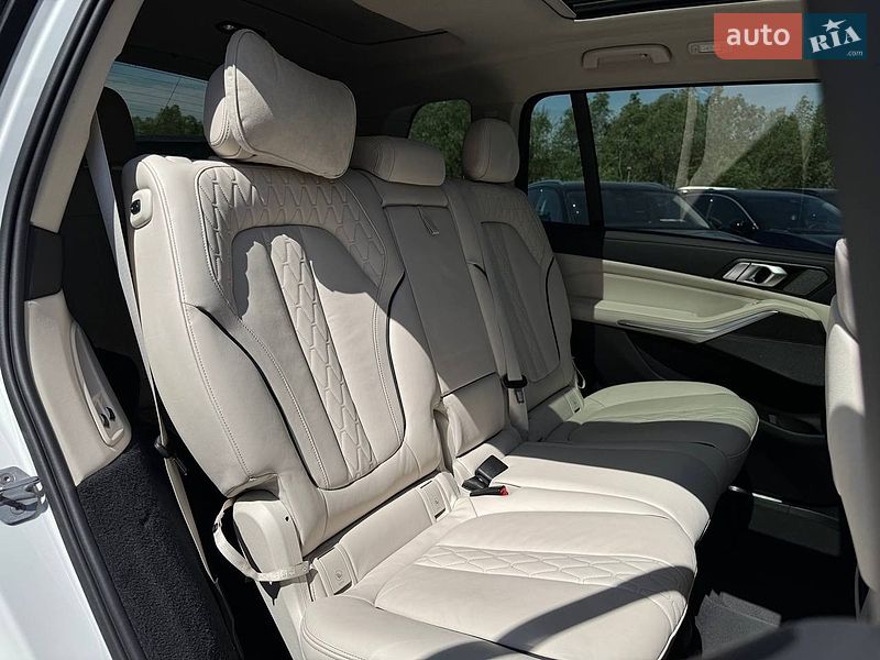 Позашляховик / Кросовер BMW X7 2020 в Рівному фото 89 Позашляховик / Кросовер BMW X7 2020 в Рівному