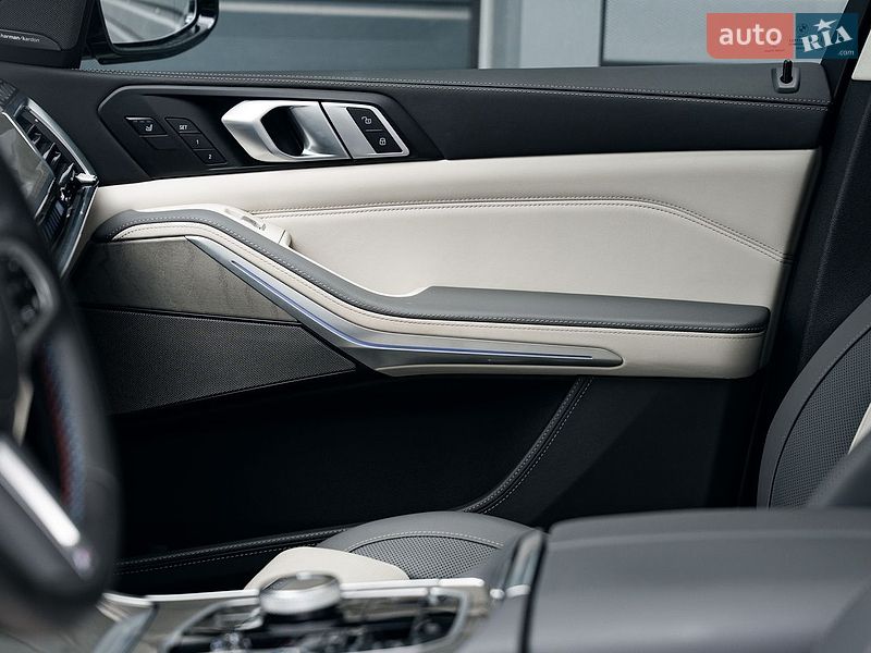 Внедорожник / Кроссовер BMW X7 2023 в Одессе
