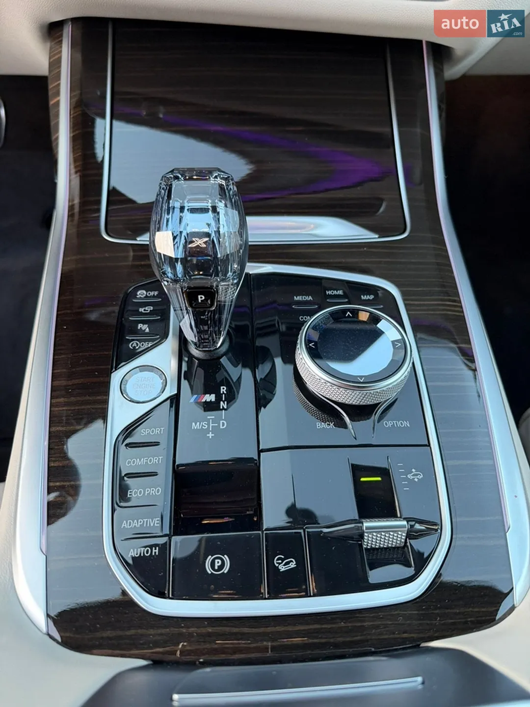 2021 BMW X7 - мініатюра 18