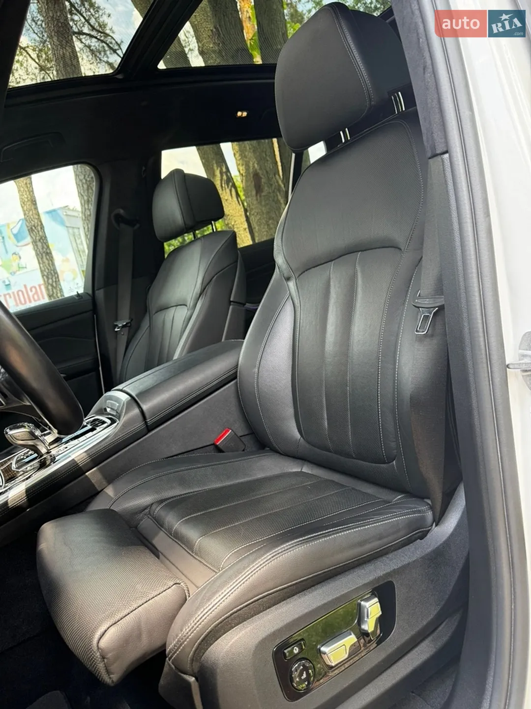 2020 BMW X7 - мініатюра 19