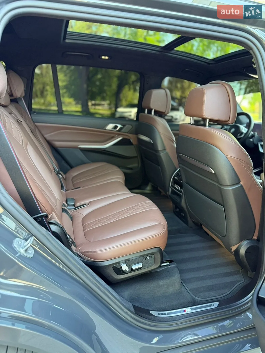2022 BMW X7 - мініатюра 23