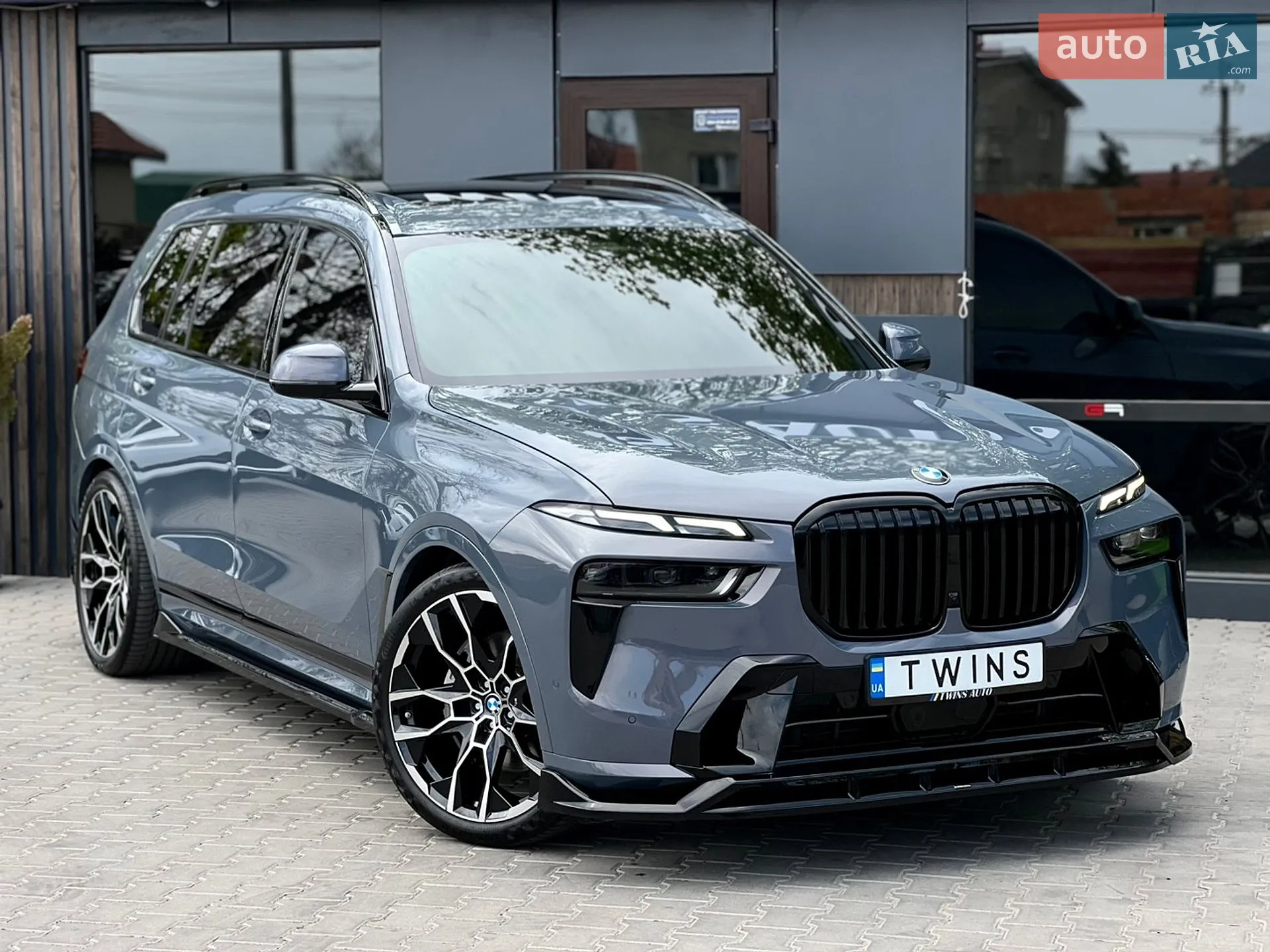 2023 BMW X7 - мініатюра 4