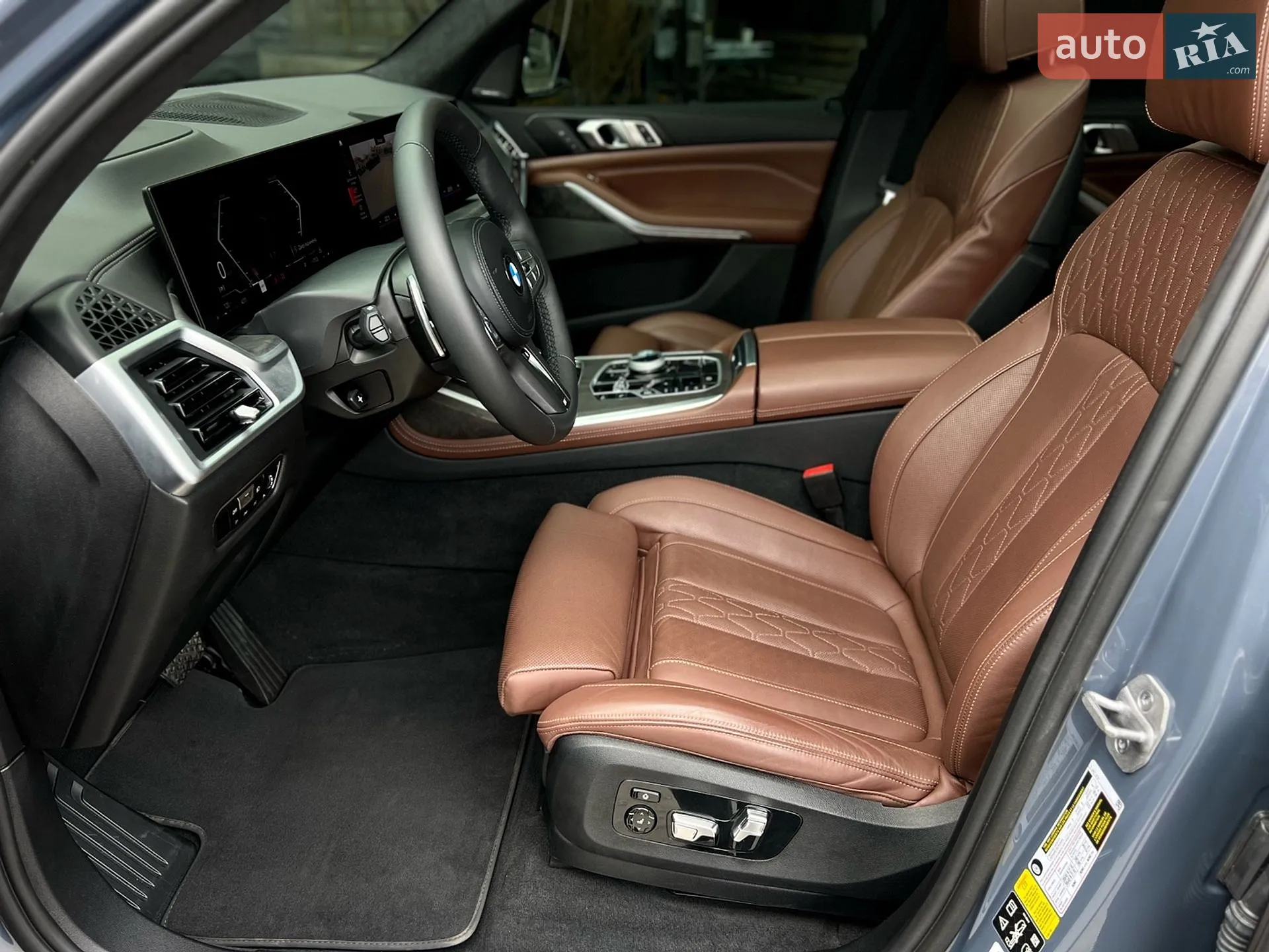 2023 BMW X7 - мініатюра 8