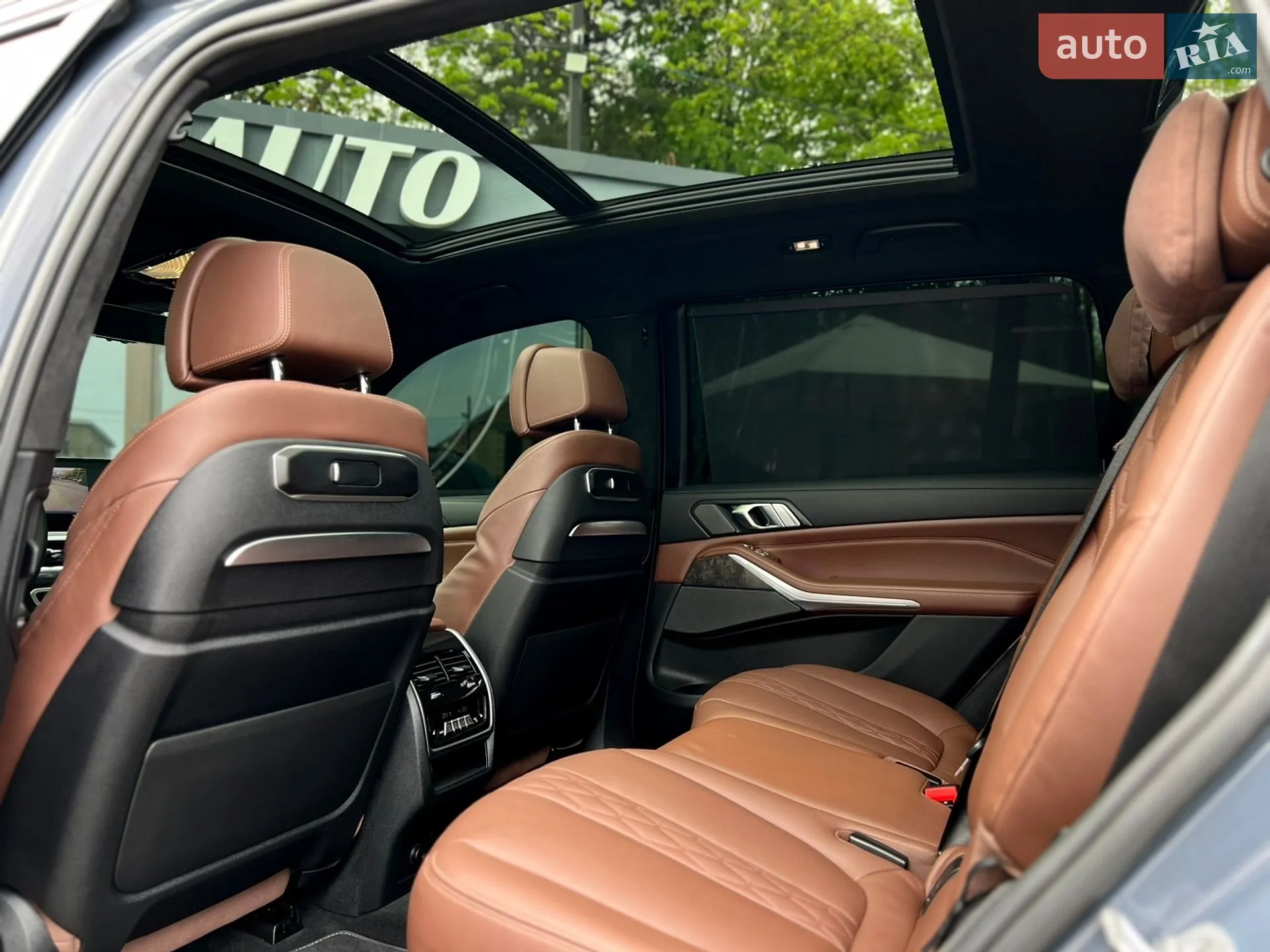 2023 BMW X7 - мініатюра 31