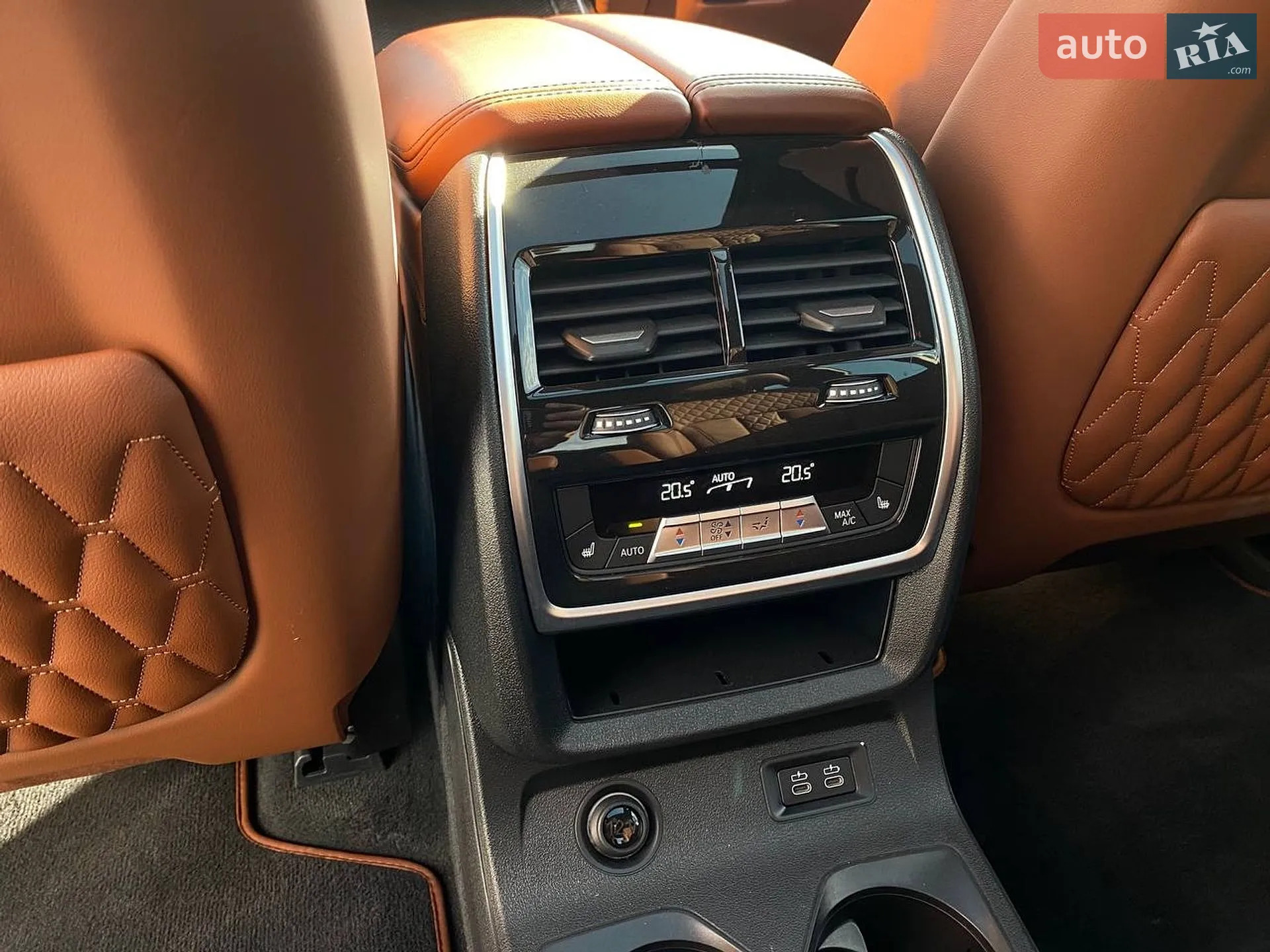 2023 BMW X7 - мініатюра 29