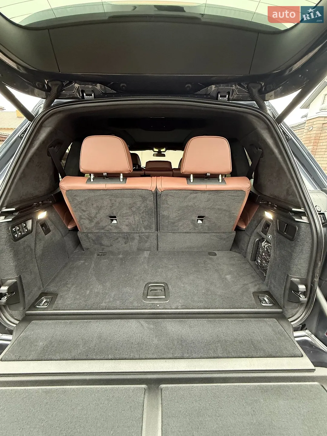 2020 BMW X7 - мініатюра 20