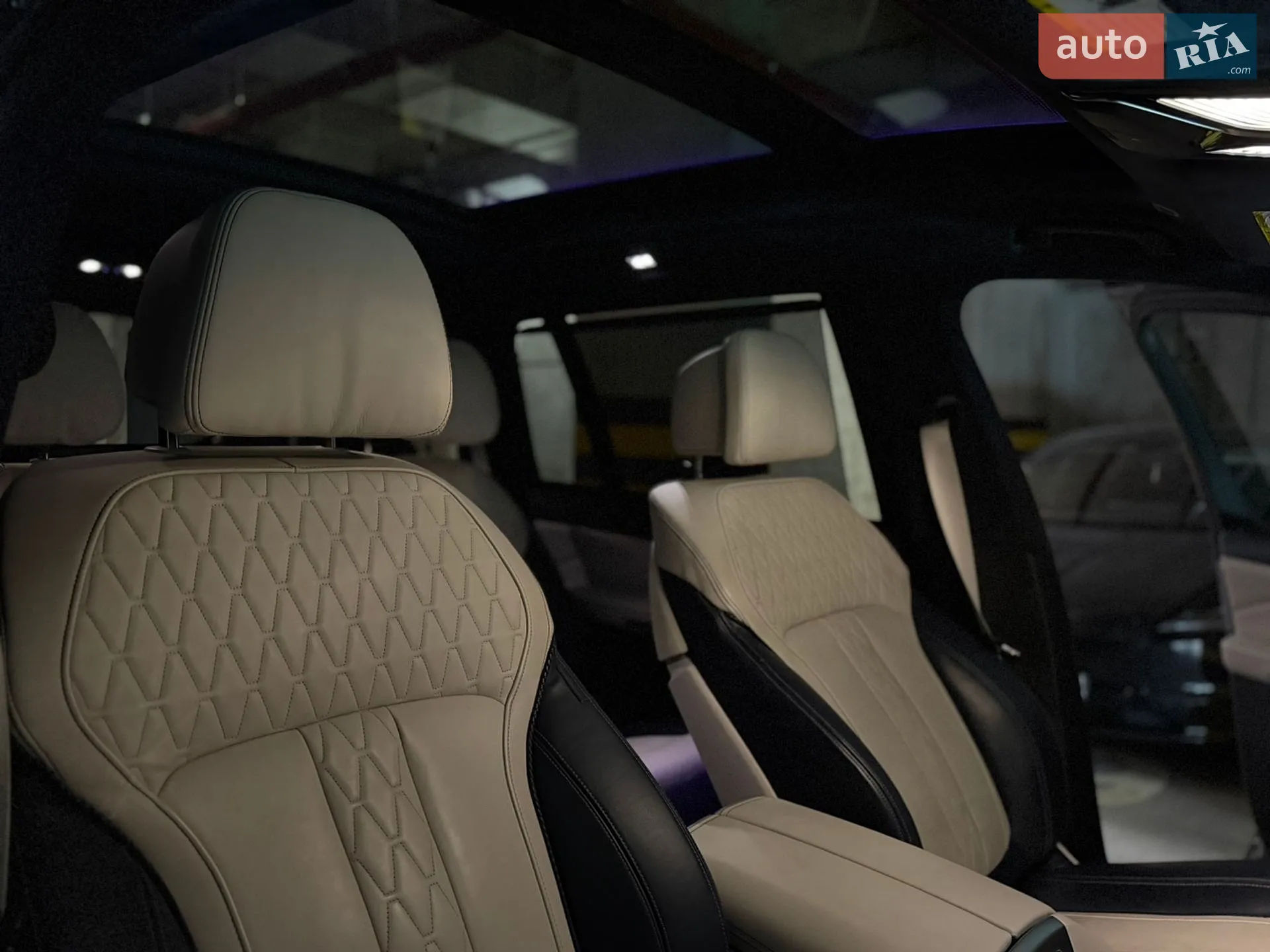 2019 BMW X7 - мініатюра 26