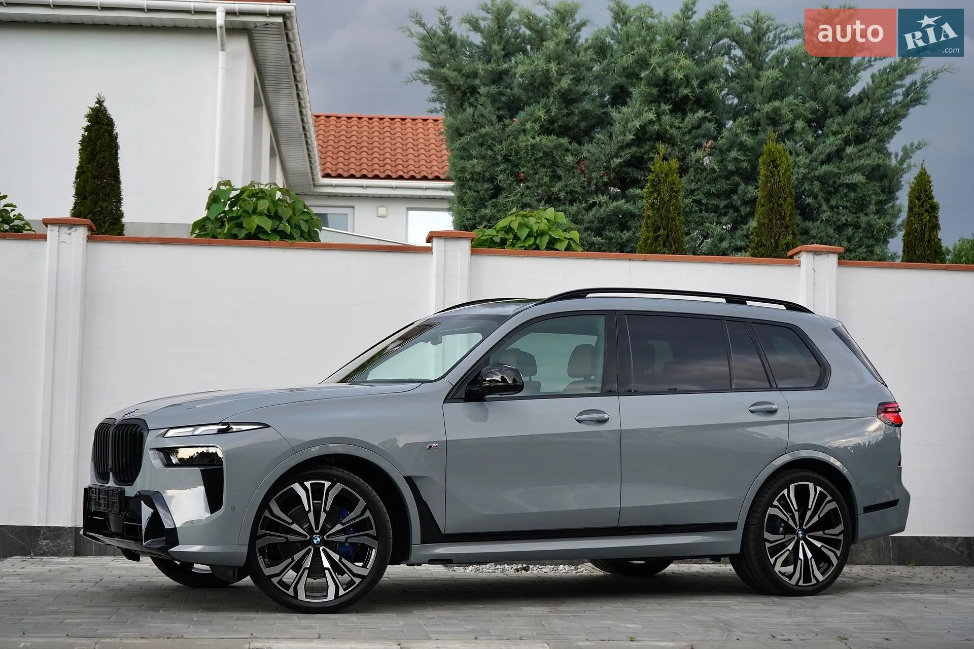 2025 BMW X7 - мініатюра 3
