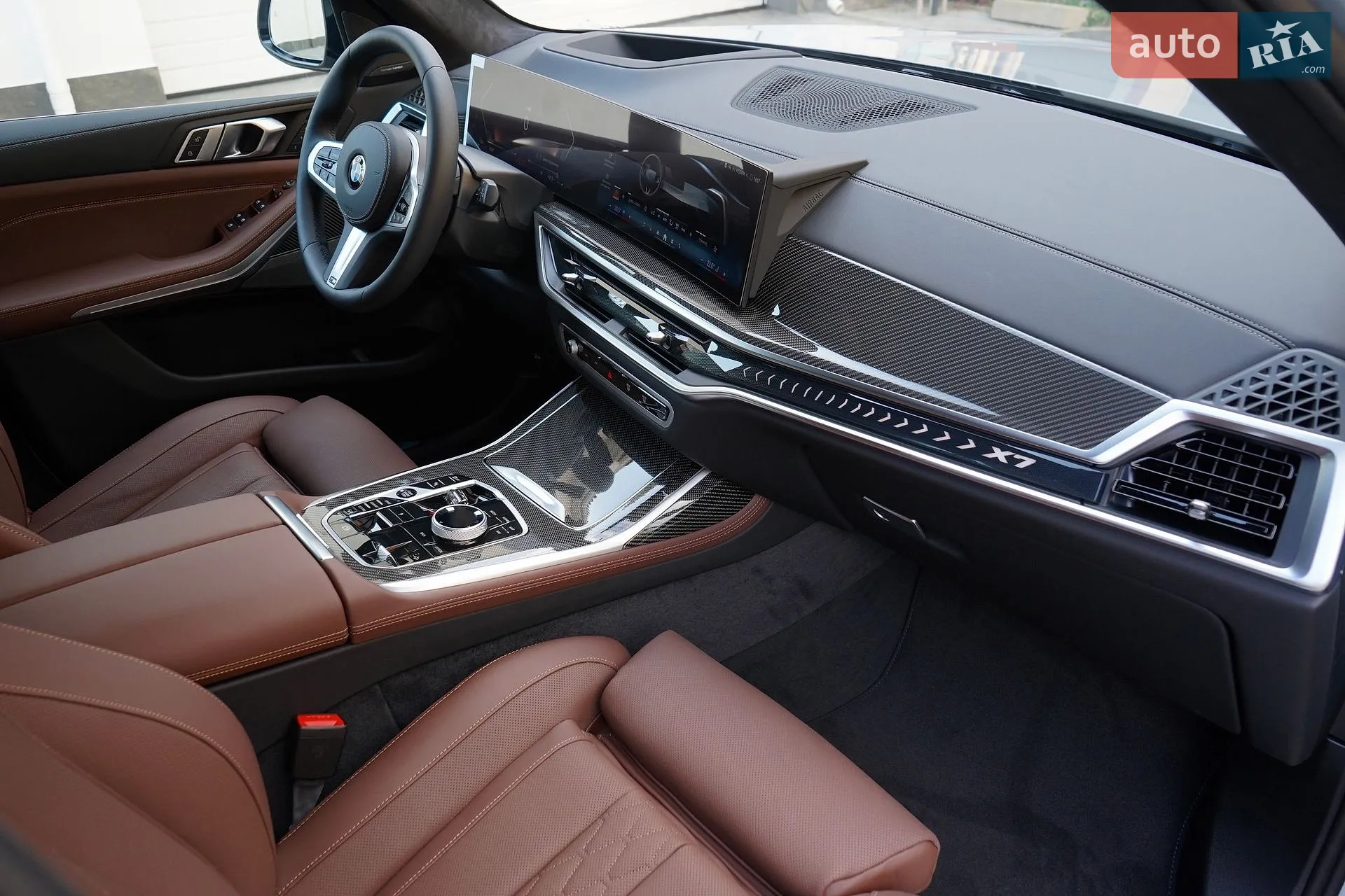 2025 BMW X7 - мініатюра 67