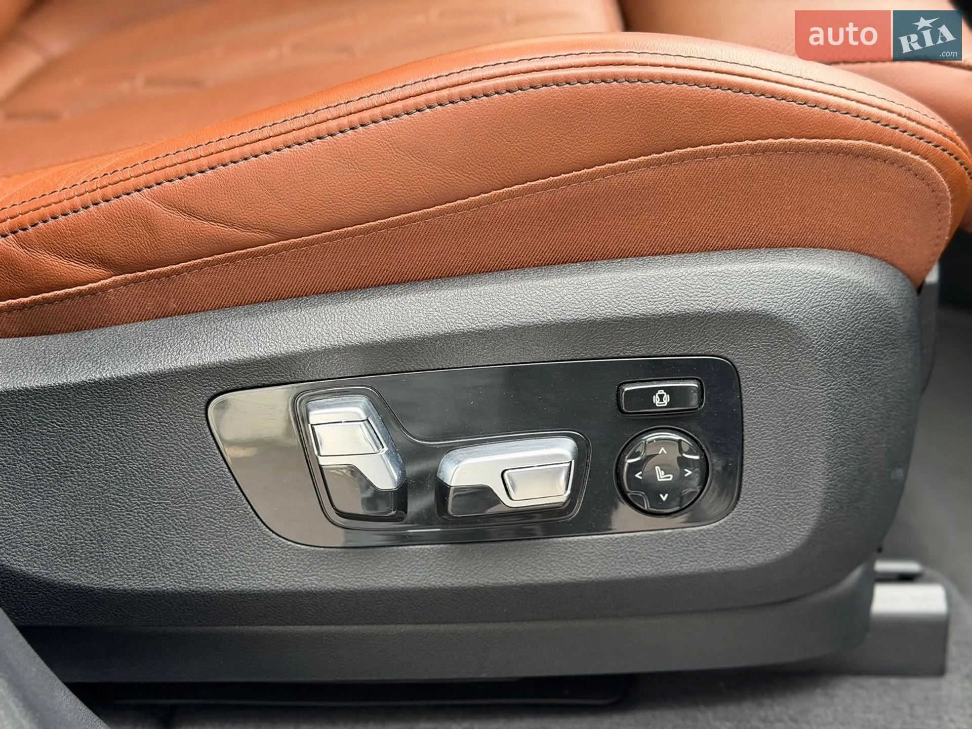 2023 BMW X7 - мініатюра 29