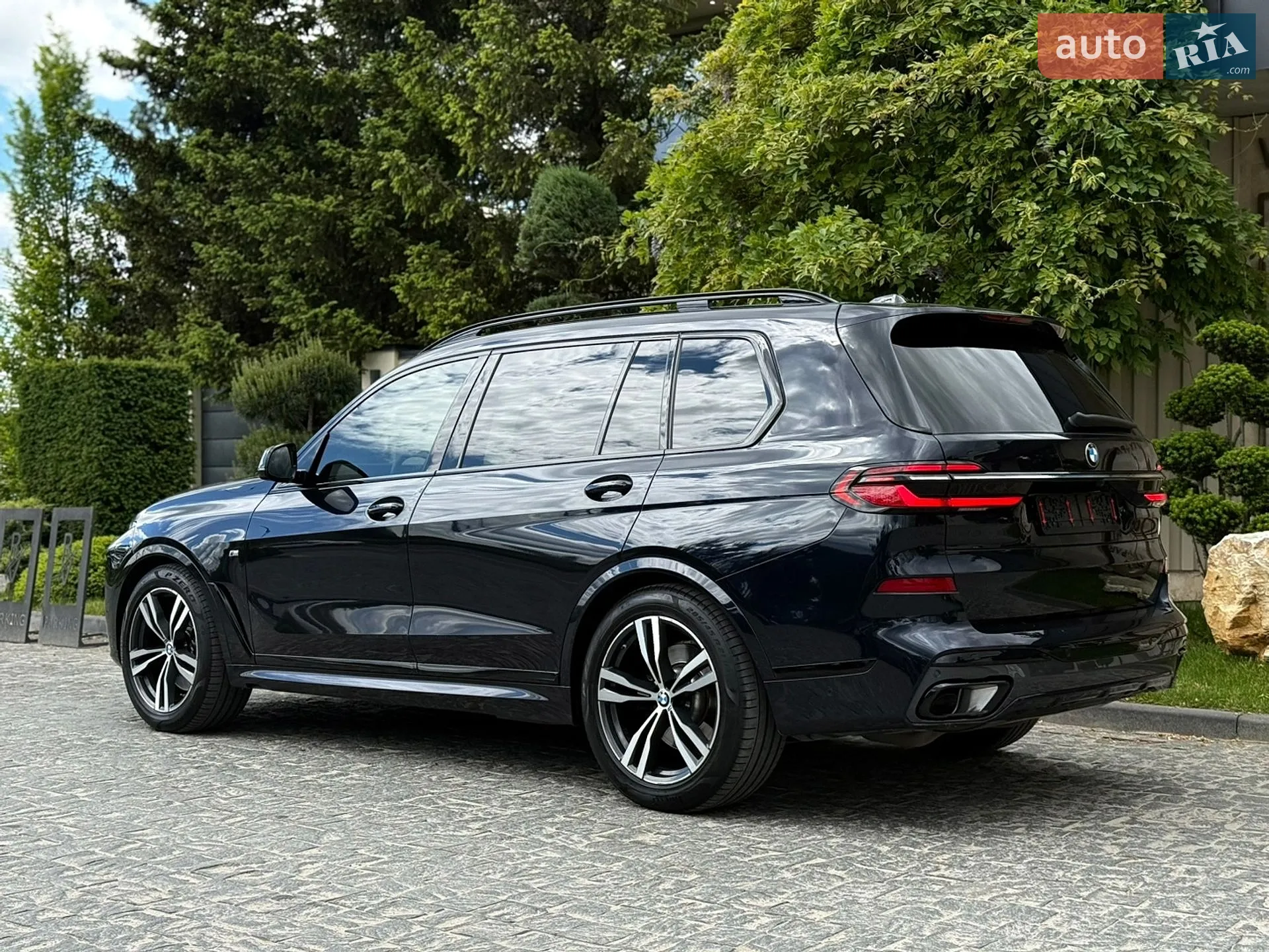 2022 BMW X7 - мініатюра 12