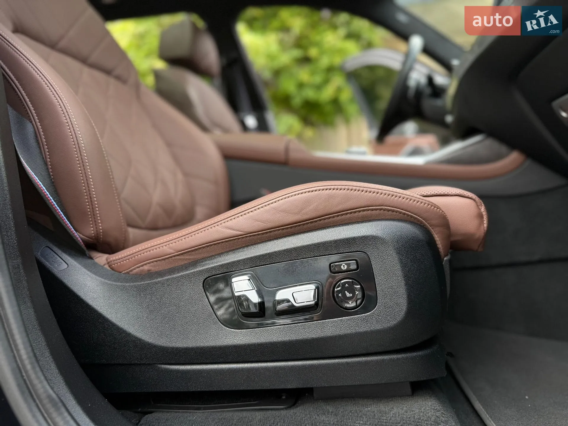 2022 BMW X7 - мініатюра 80