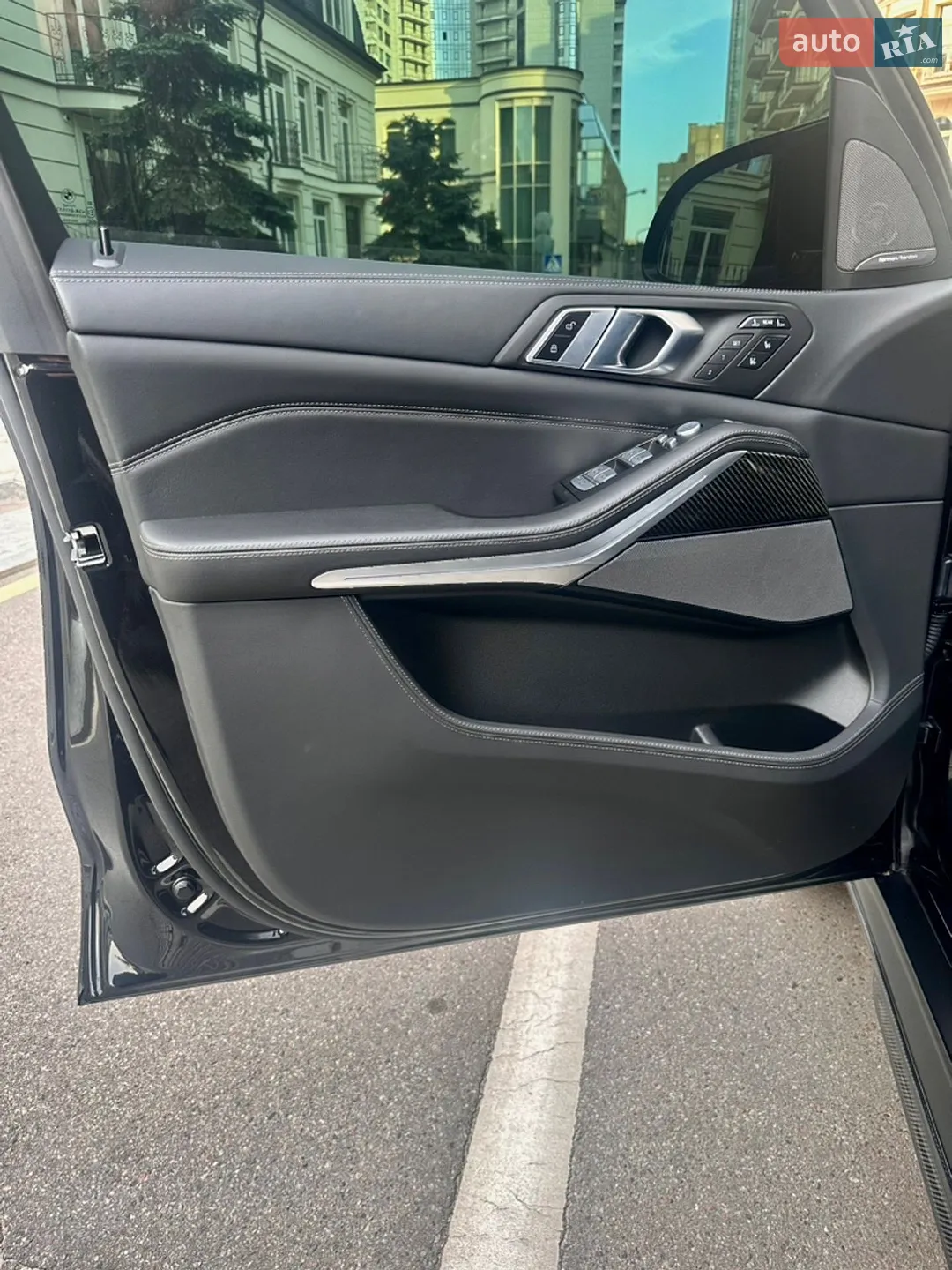 2024 BMW X7 - мініатюра 26