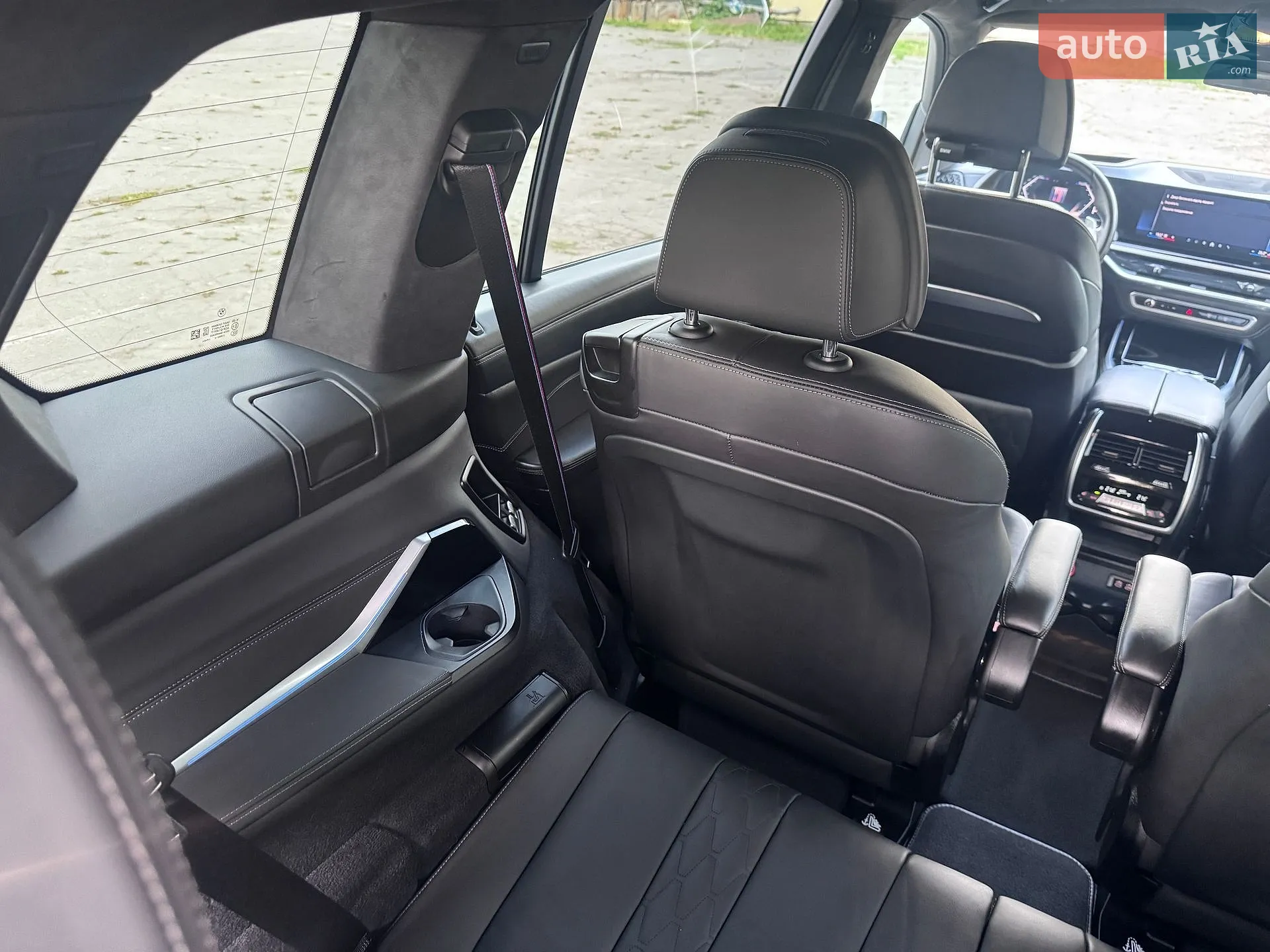 2023 BMW X7 - мініатюра 65
