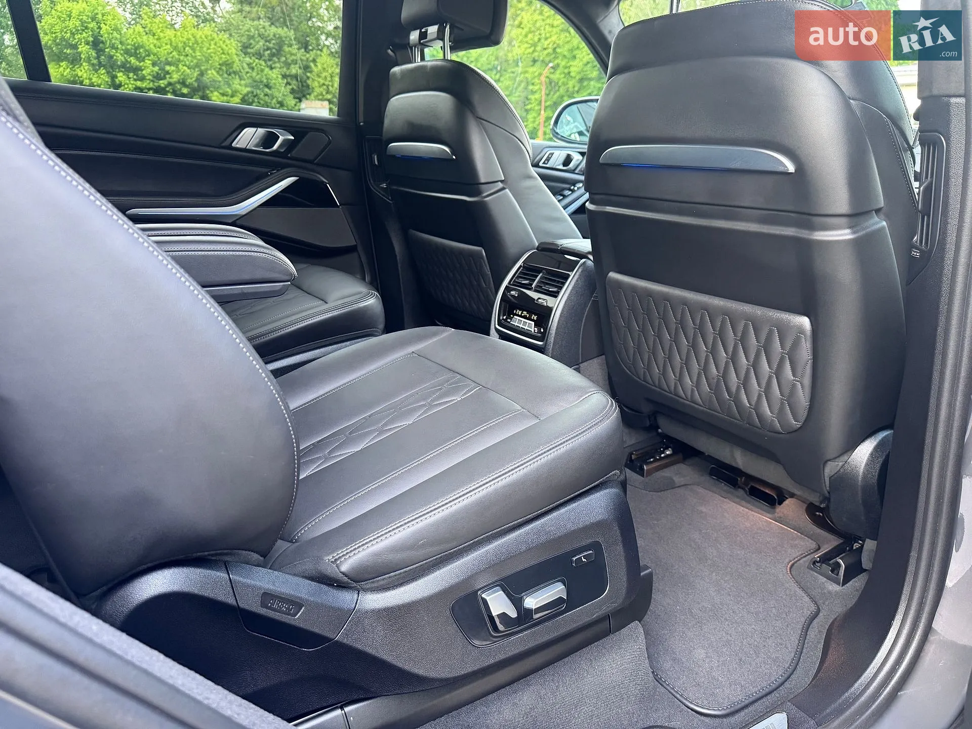 2023 BMW X7 - мініатюра 79