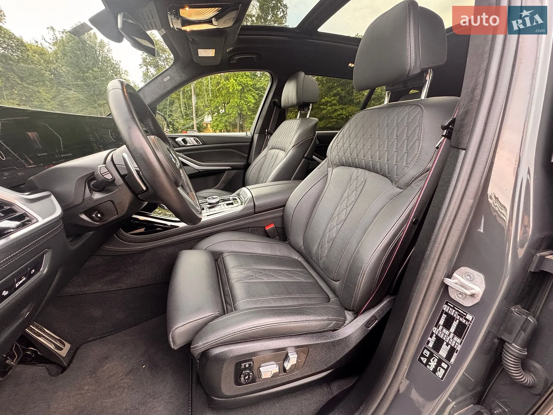 2023 BMW X7 - мініатюра 113