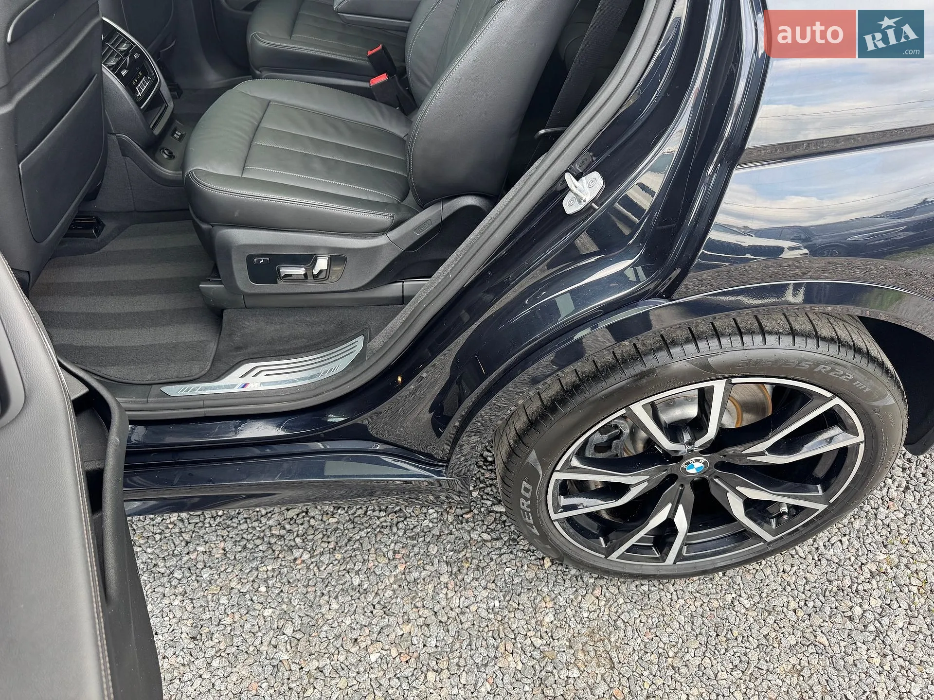 2019 BMW X7 - мініатюра 10
