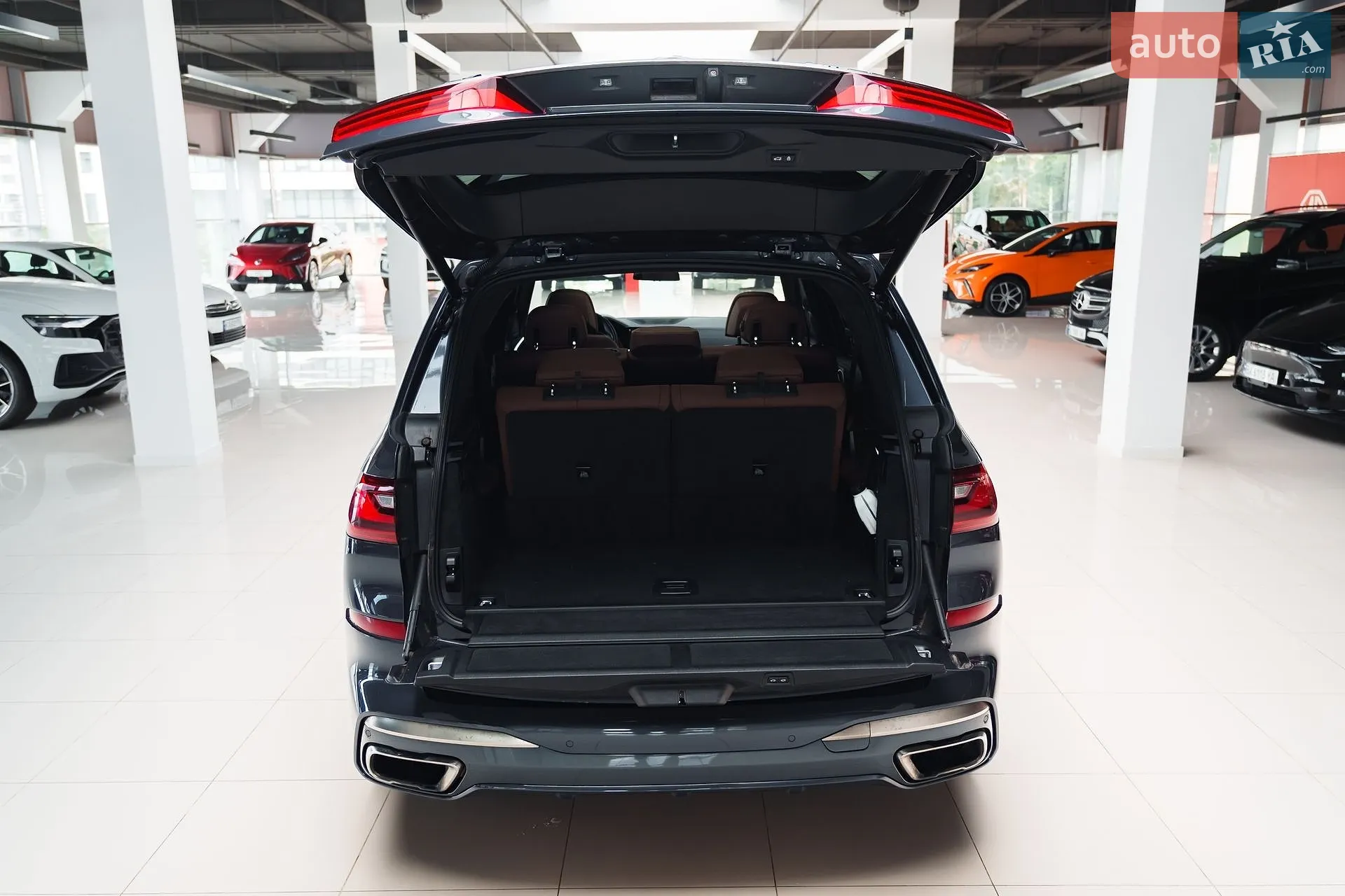 2021 BMW X7 - мініатюра 67