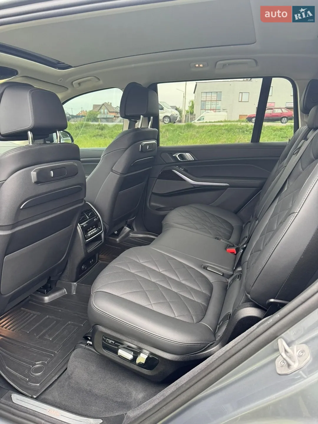 2024 BMW X7 - мініатюра 22