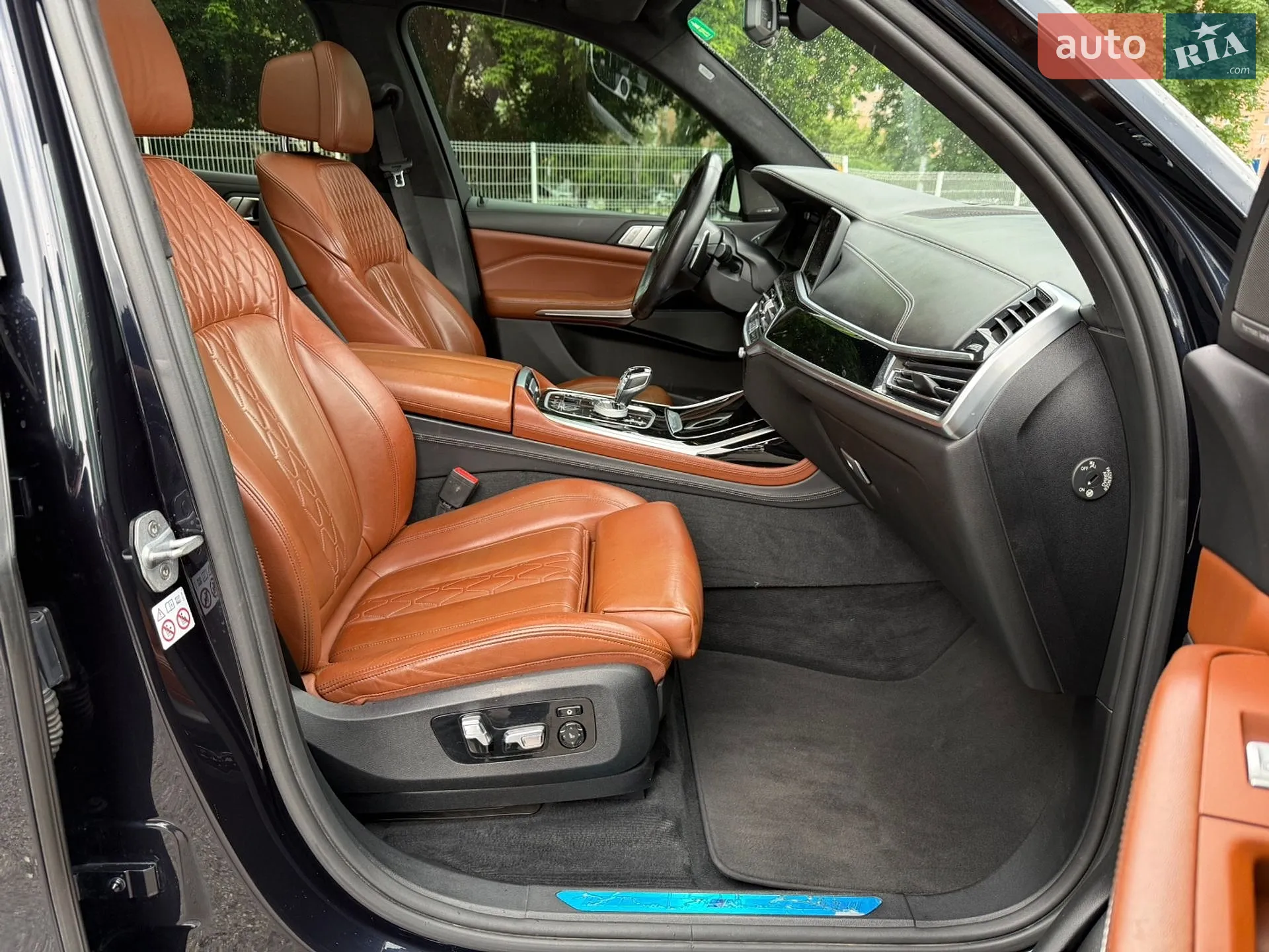 2019 BMW X7 - мініатюра 38