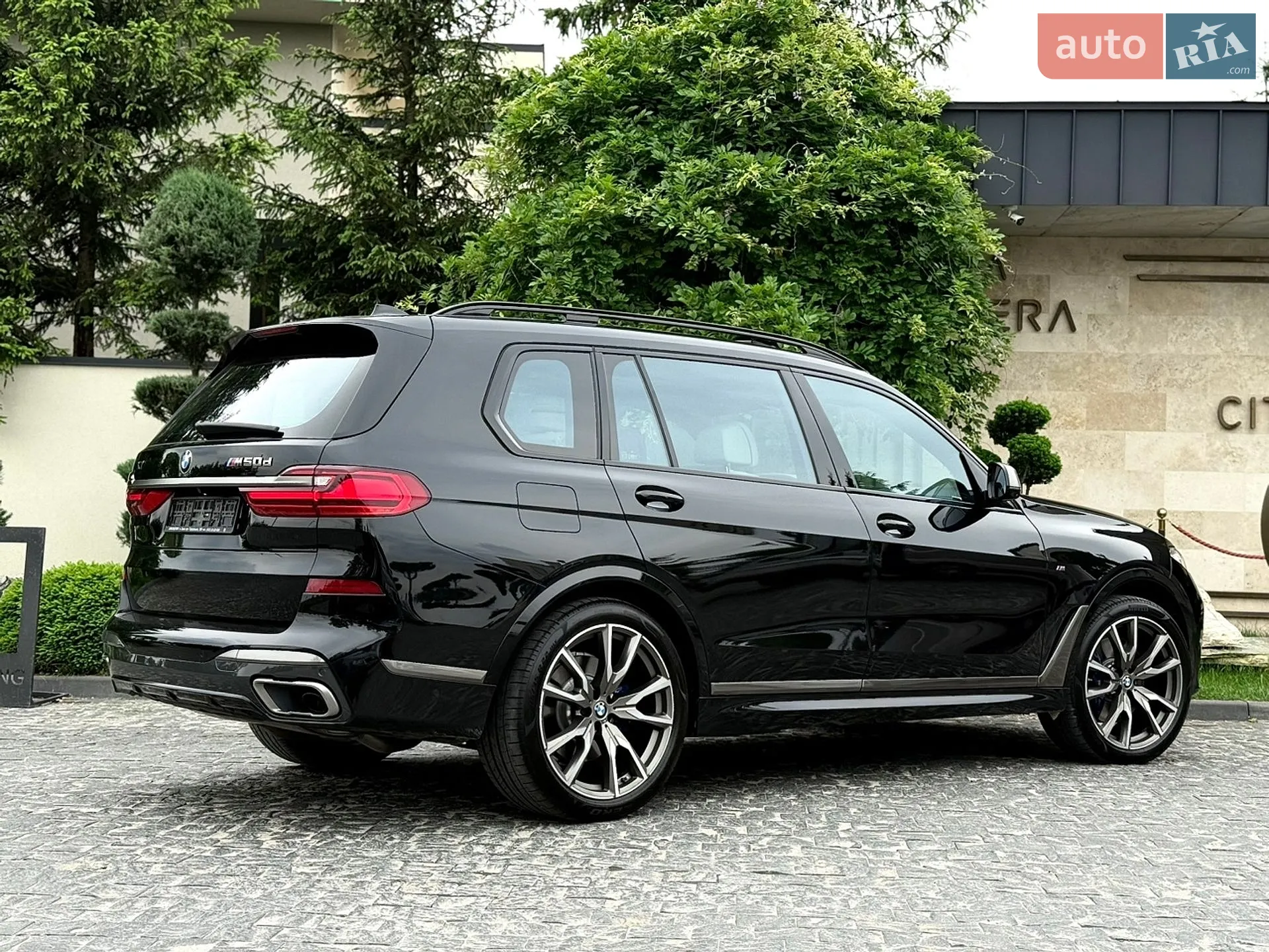 2022 BMW X7 - мініатюра 23