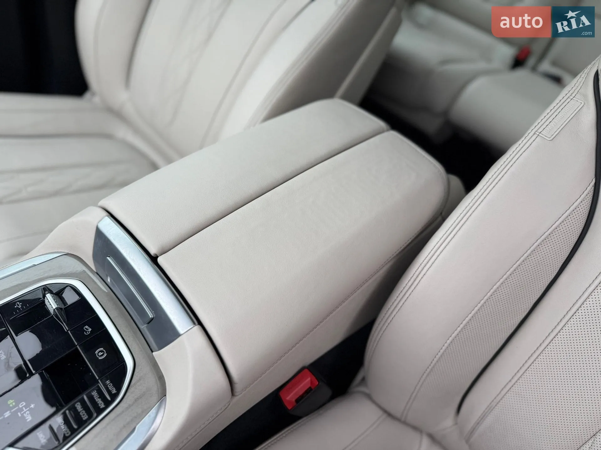 2022 BMW X7 - мініатюра 41