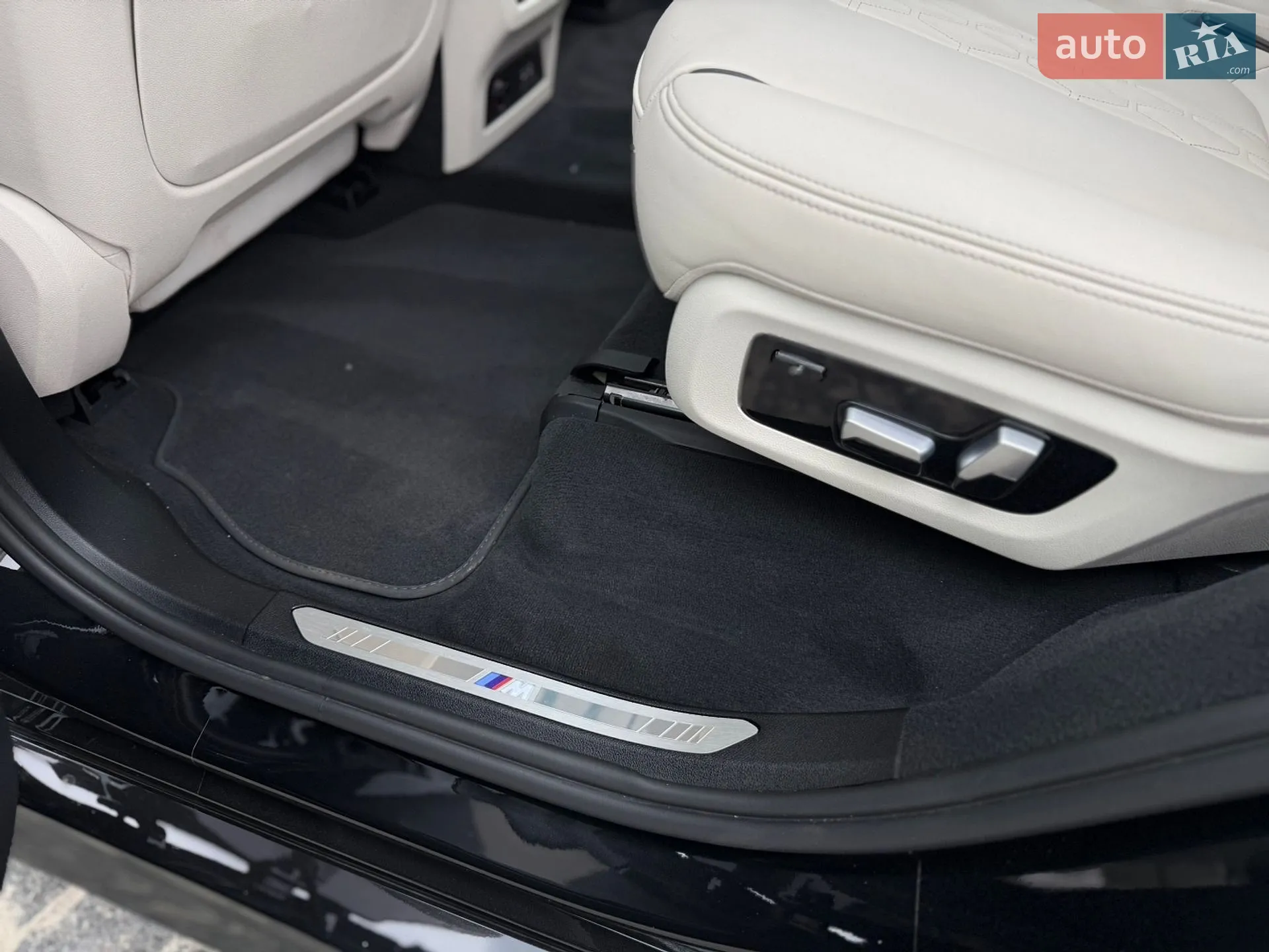 2022 BMW X7 - мініатюра 69