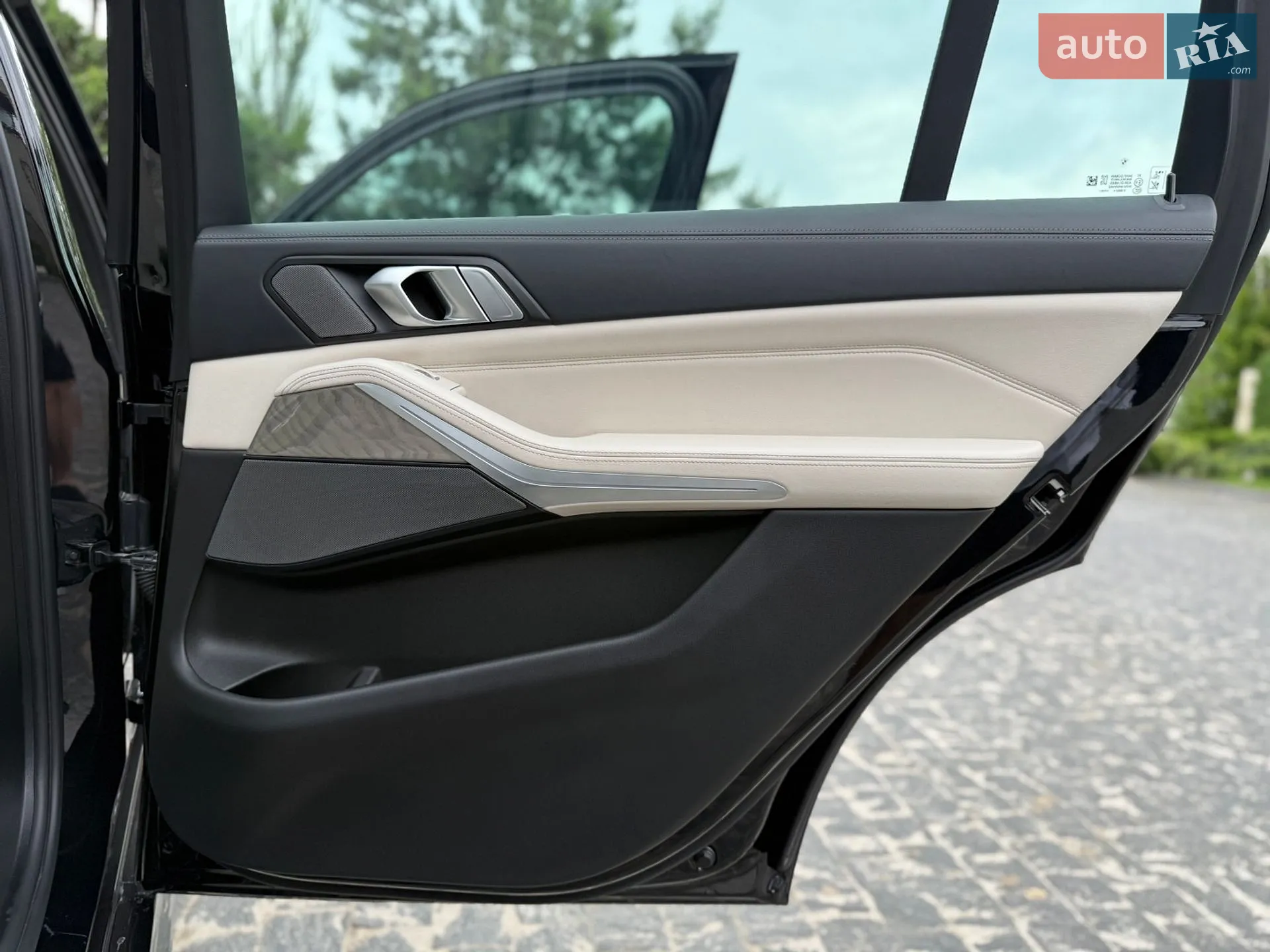 2022 BMW X7 - мініатюра 81