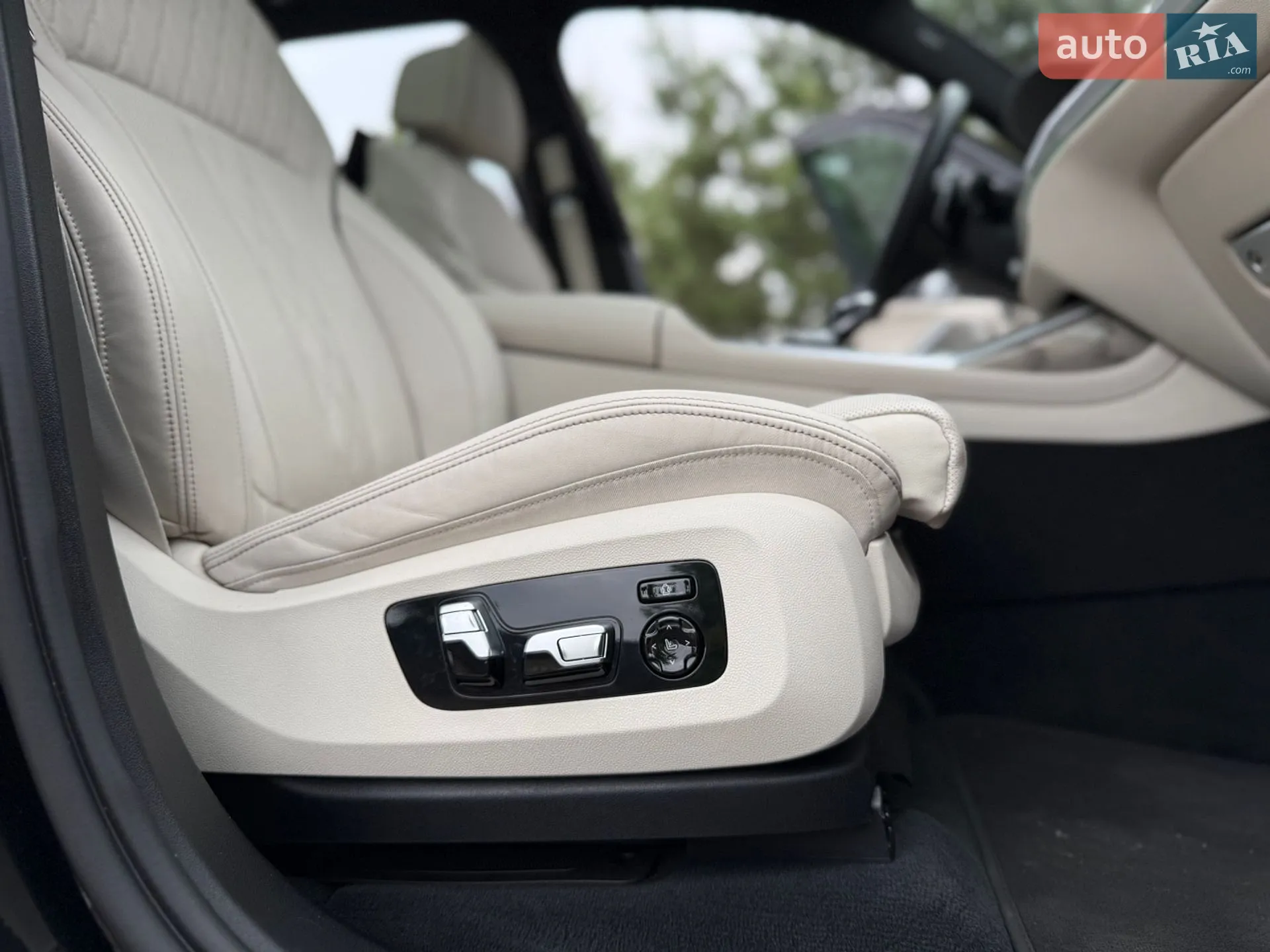 2022 BMW X7 - мініатюра 87