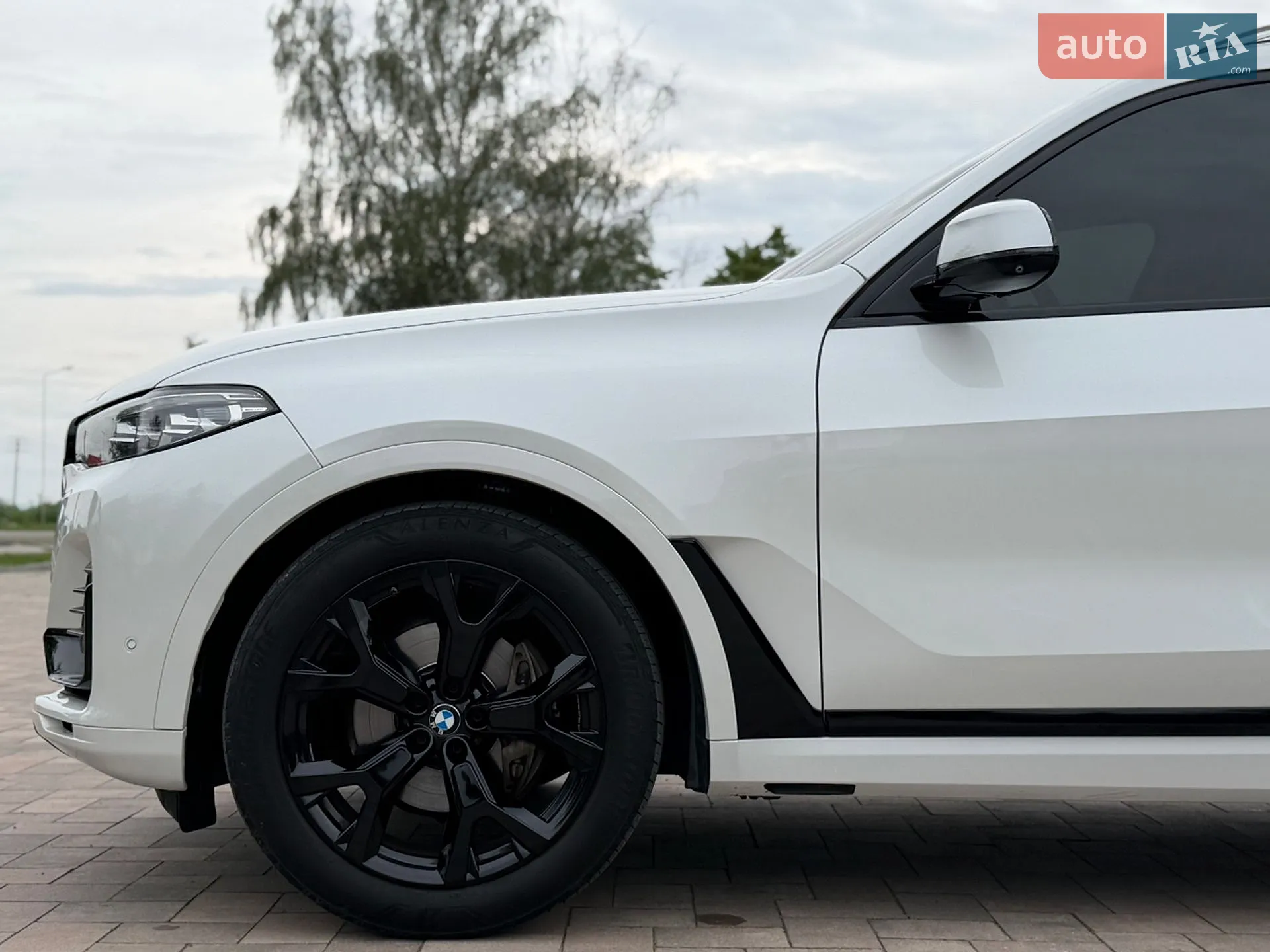 2021 BMW X7 - мініатюра 11